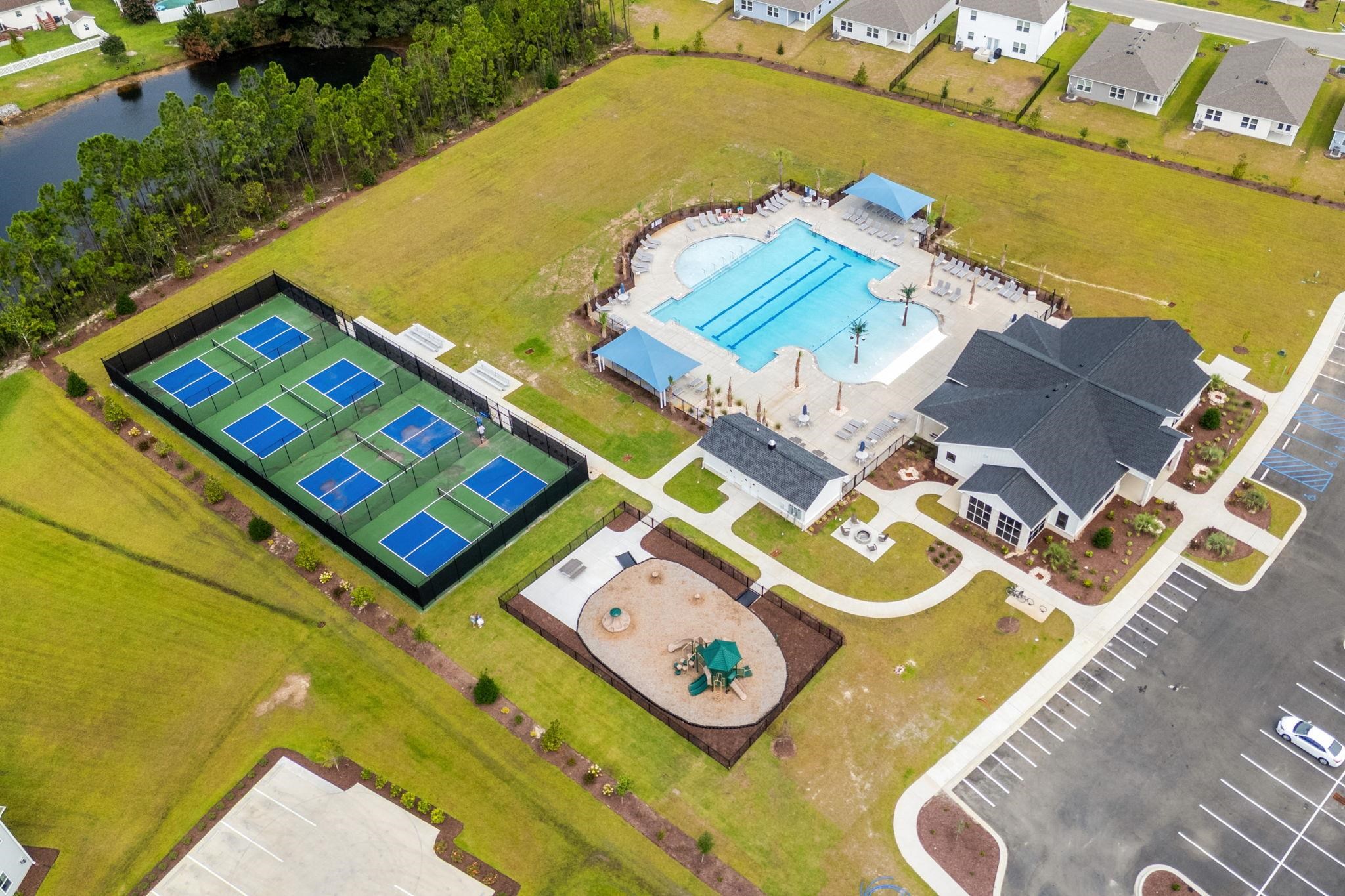 136 Azure Loop Property Photo 54