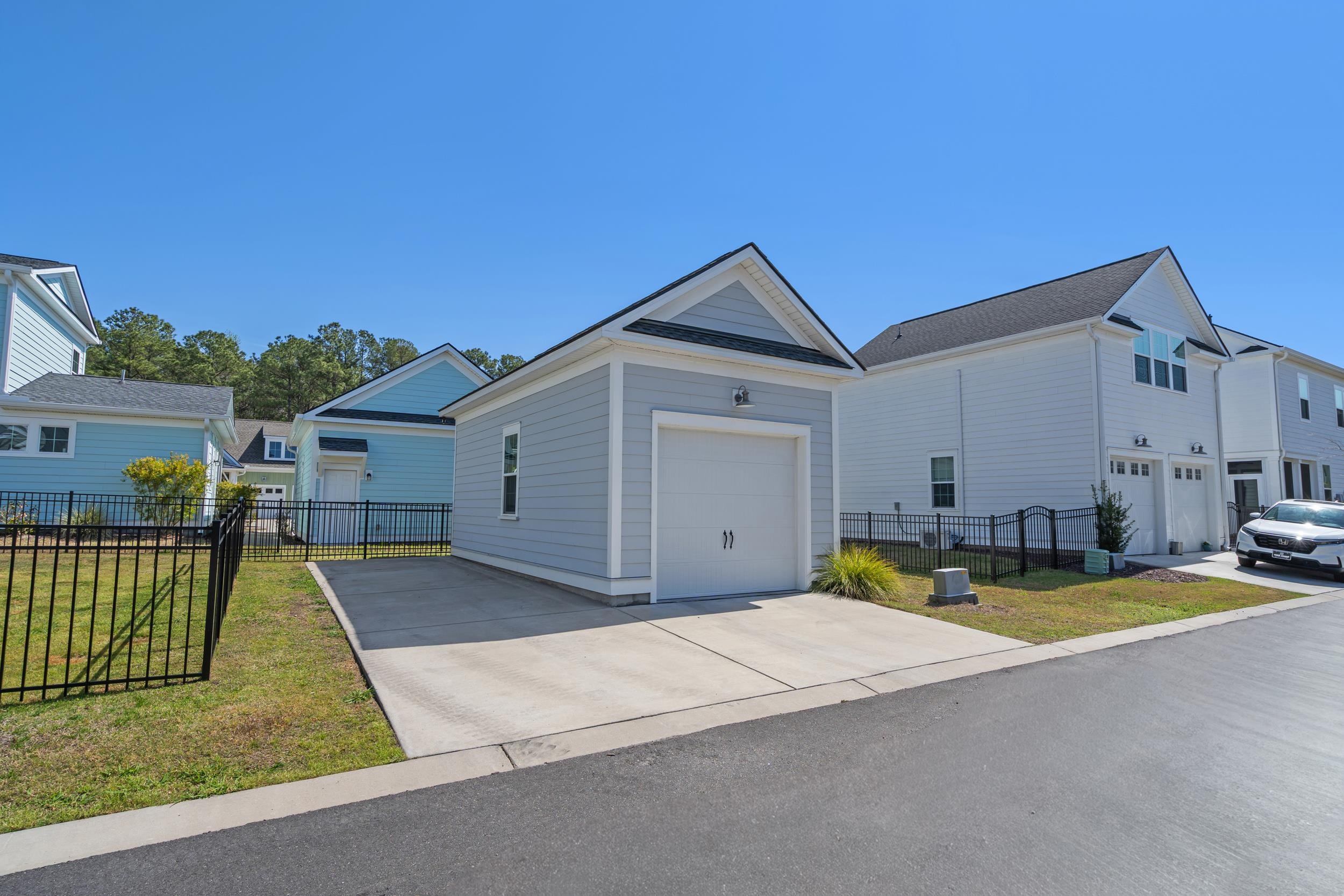 222 Delano Way Property Photo 35