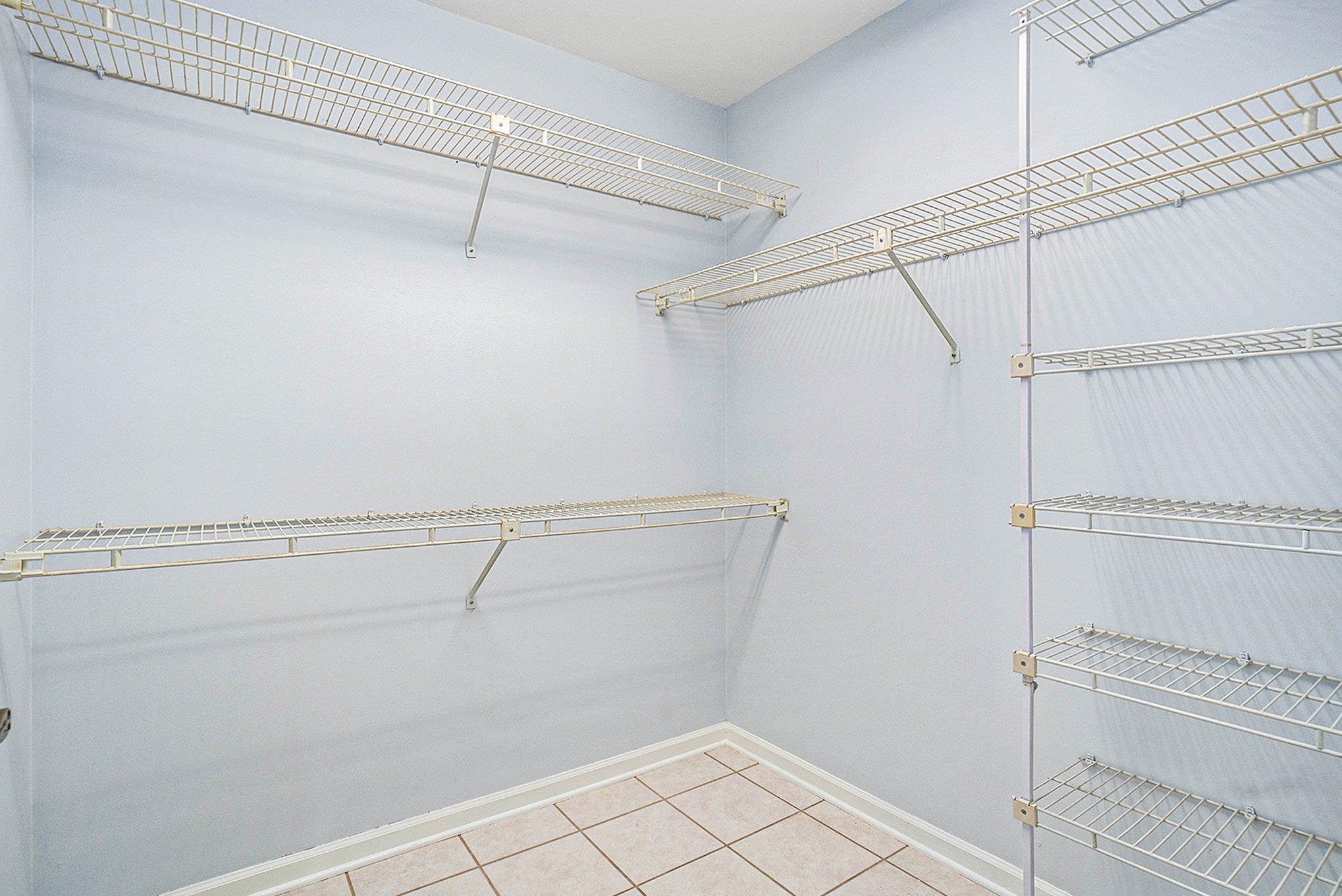 115 Hickory Dr. Property Photo 23