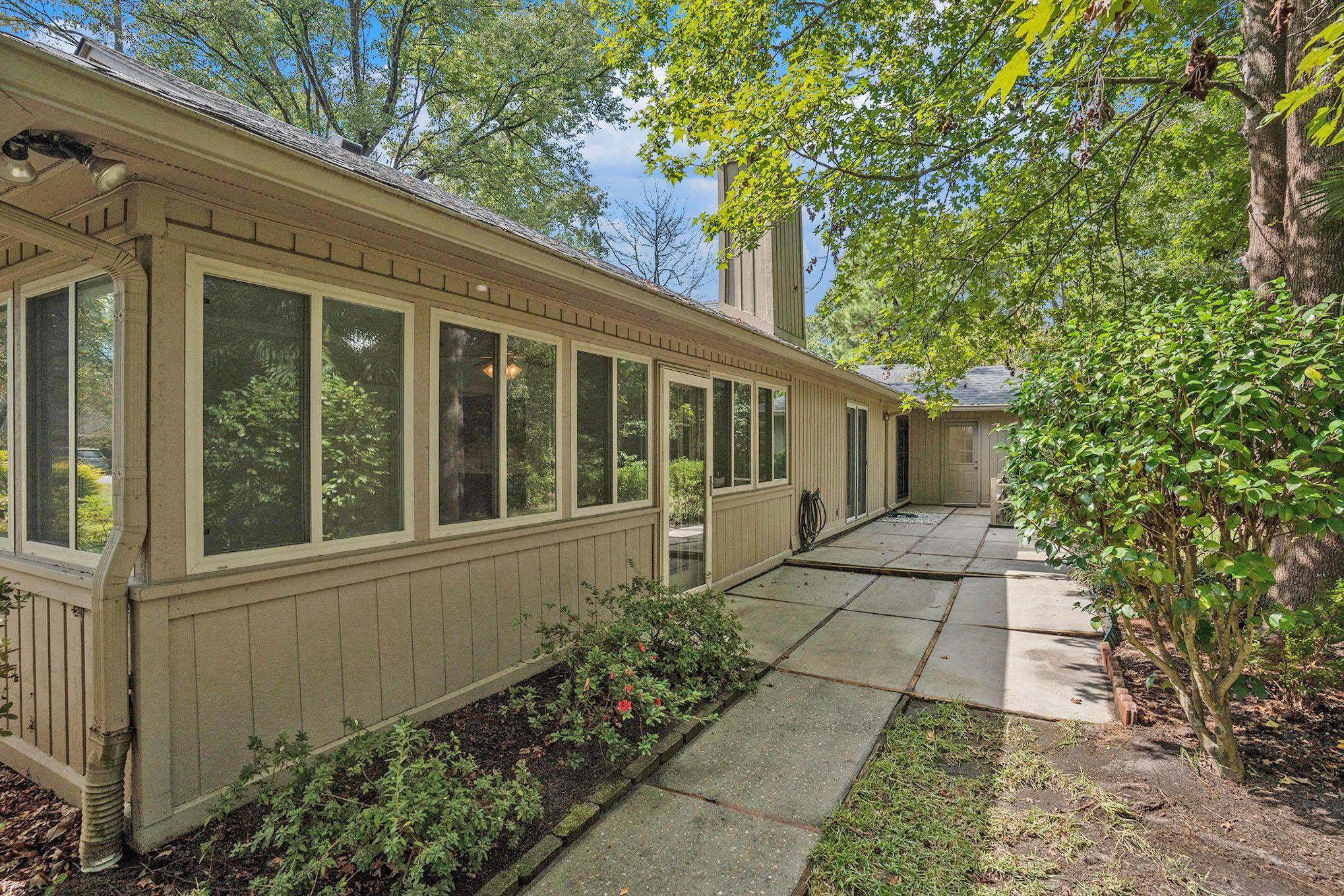 115 Hickory Dr. Property Photo 31