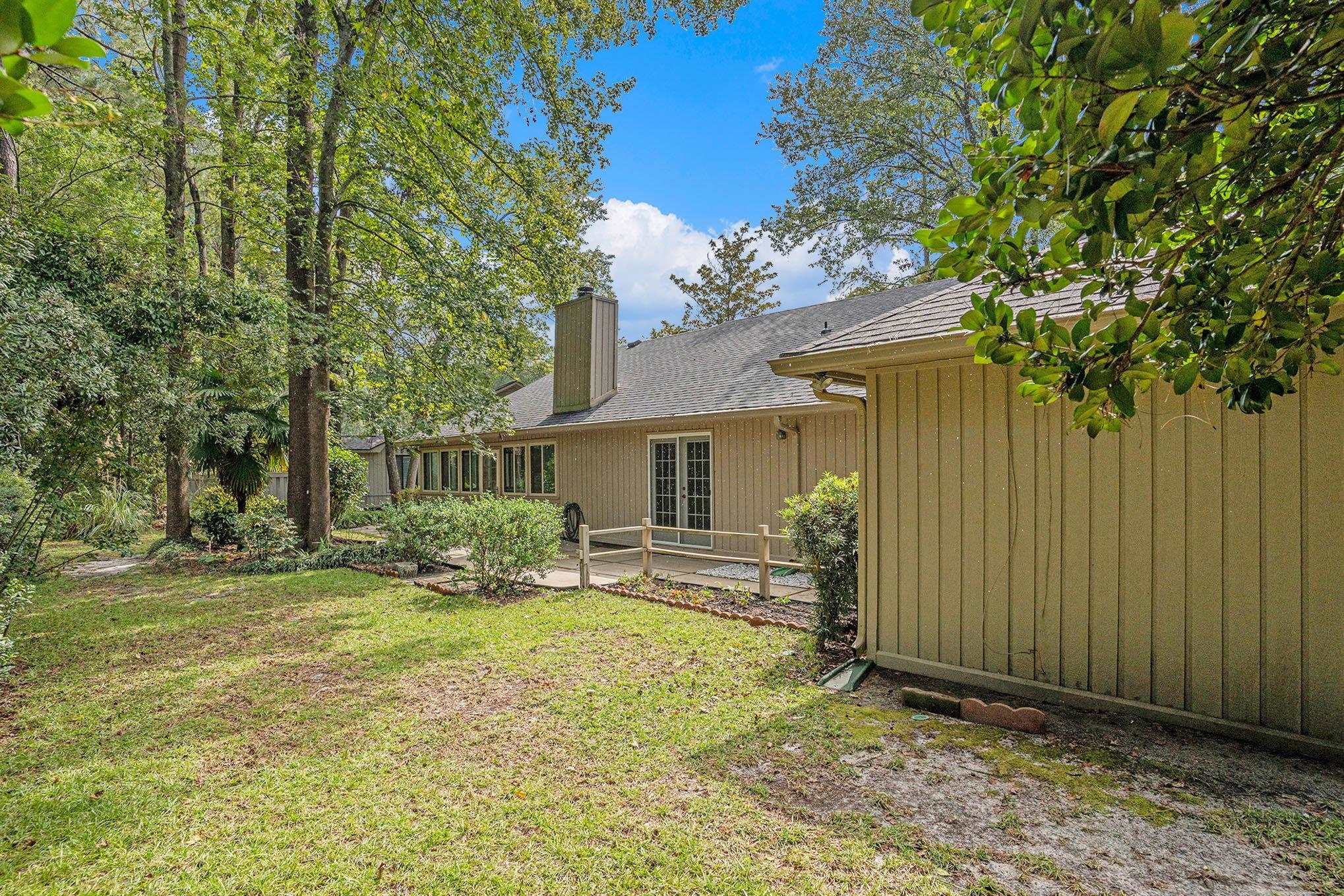 115 Hickory Dr. Property Photo 32