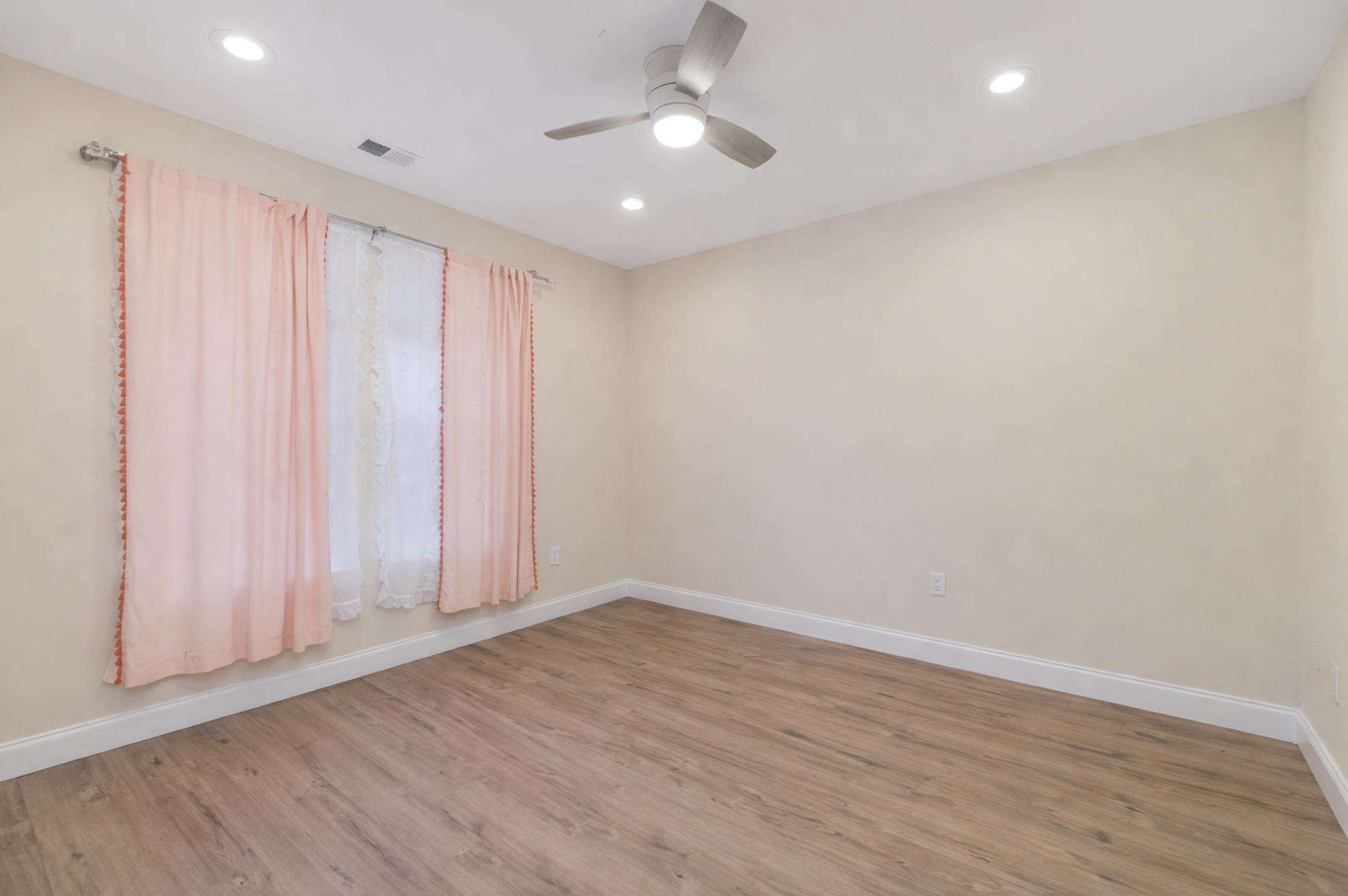 736 Satterwhite Ave. Property Photo 19