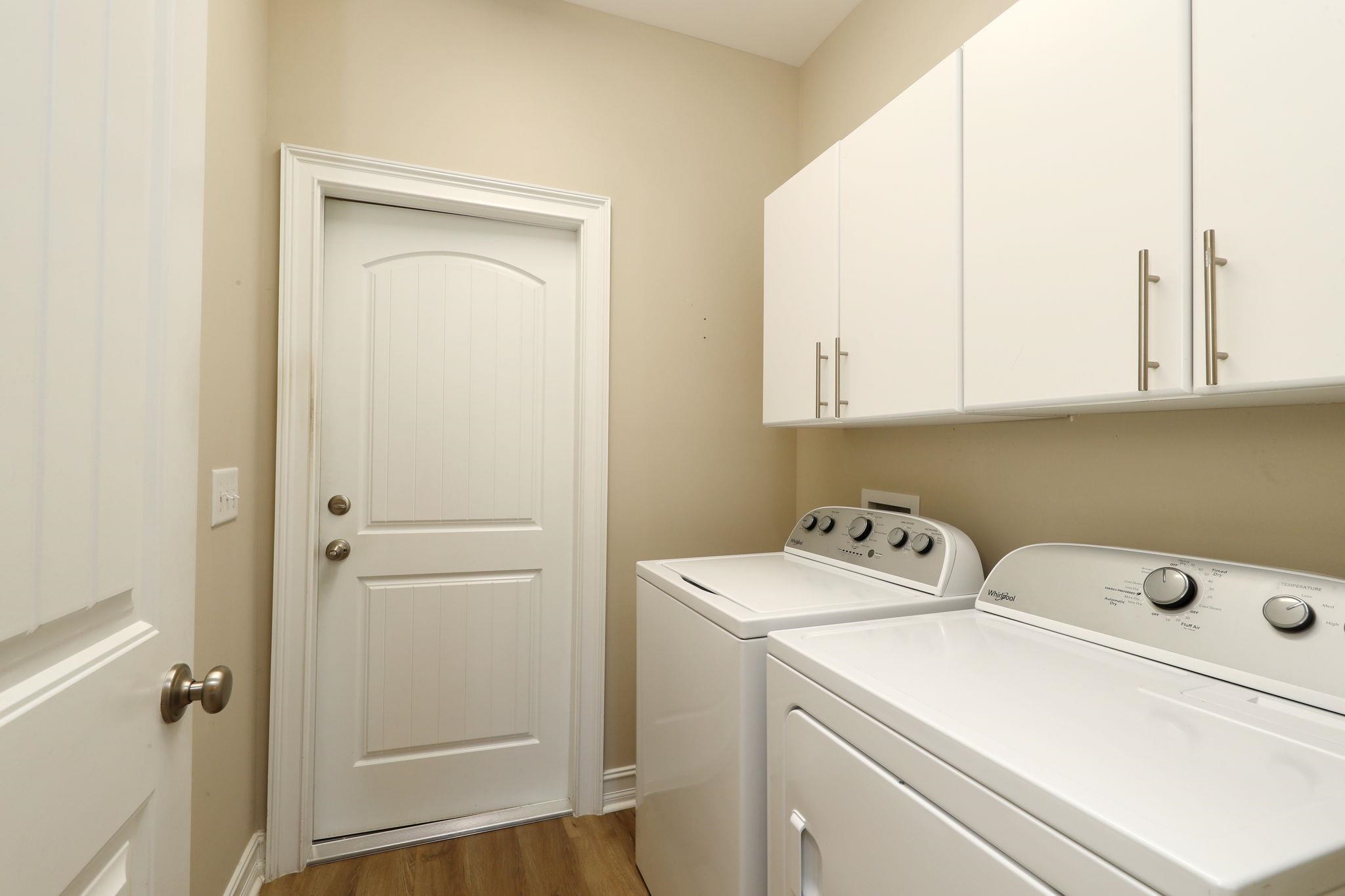 507 Whiddy Loop Property Photo 52