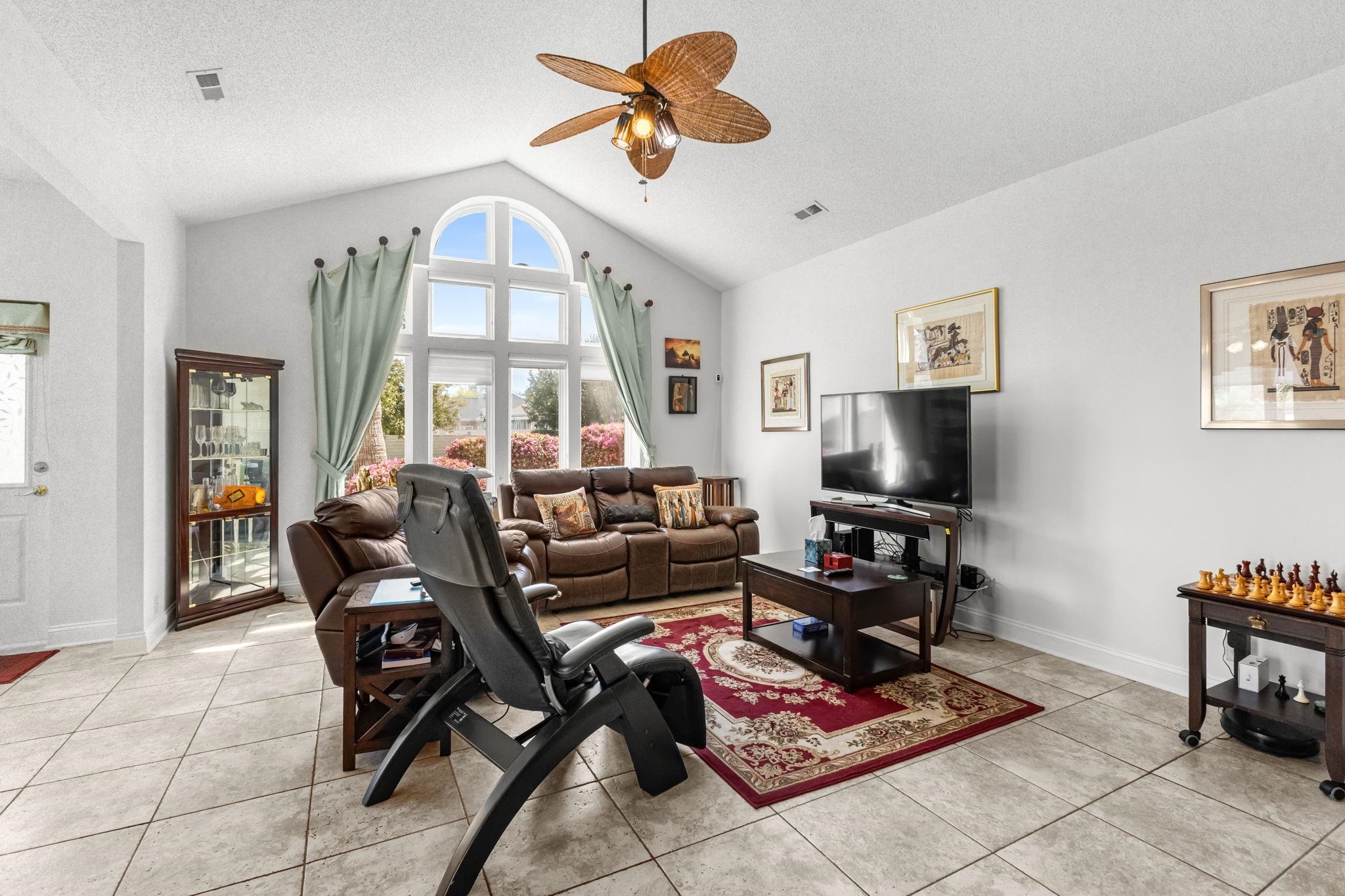 1459 Saint Thomas Circle Property Photo 8