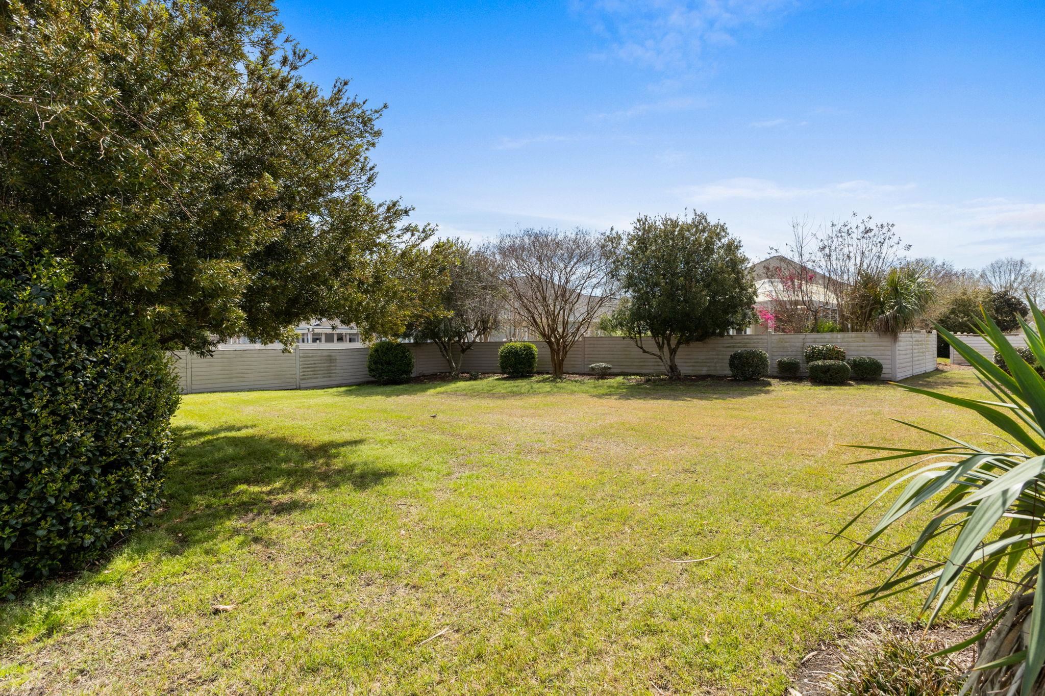 1459 Saint Thomas Circle Property Photo 18