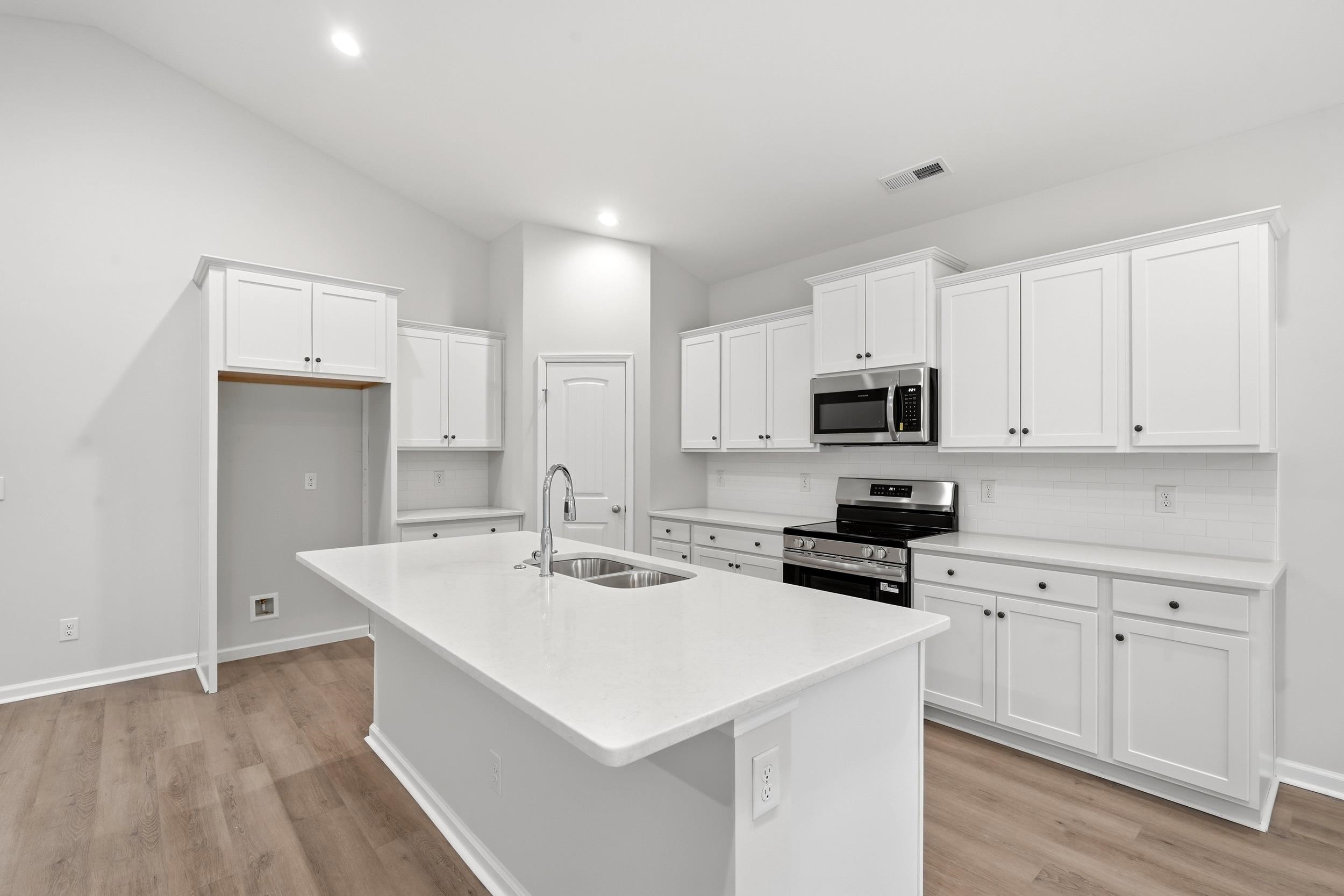 101 Toanki Ln Property Photo 4