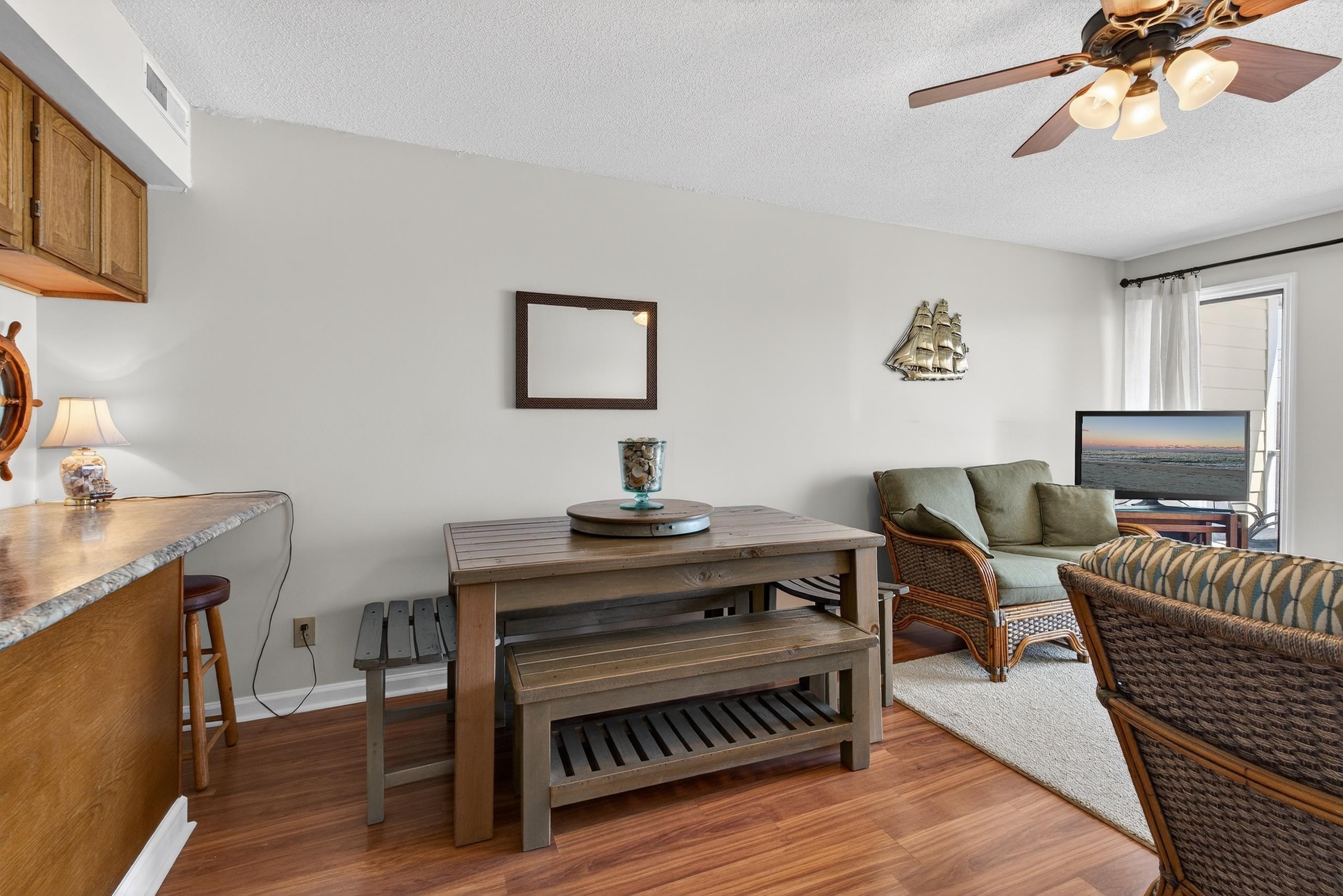 301 N Waccamaw Dr. Property Photo 9