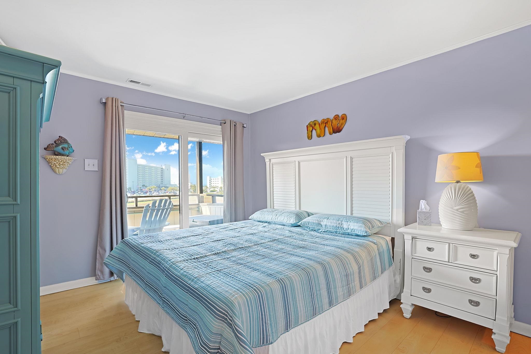 9501 Shore Dr. Property Photo 10