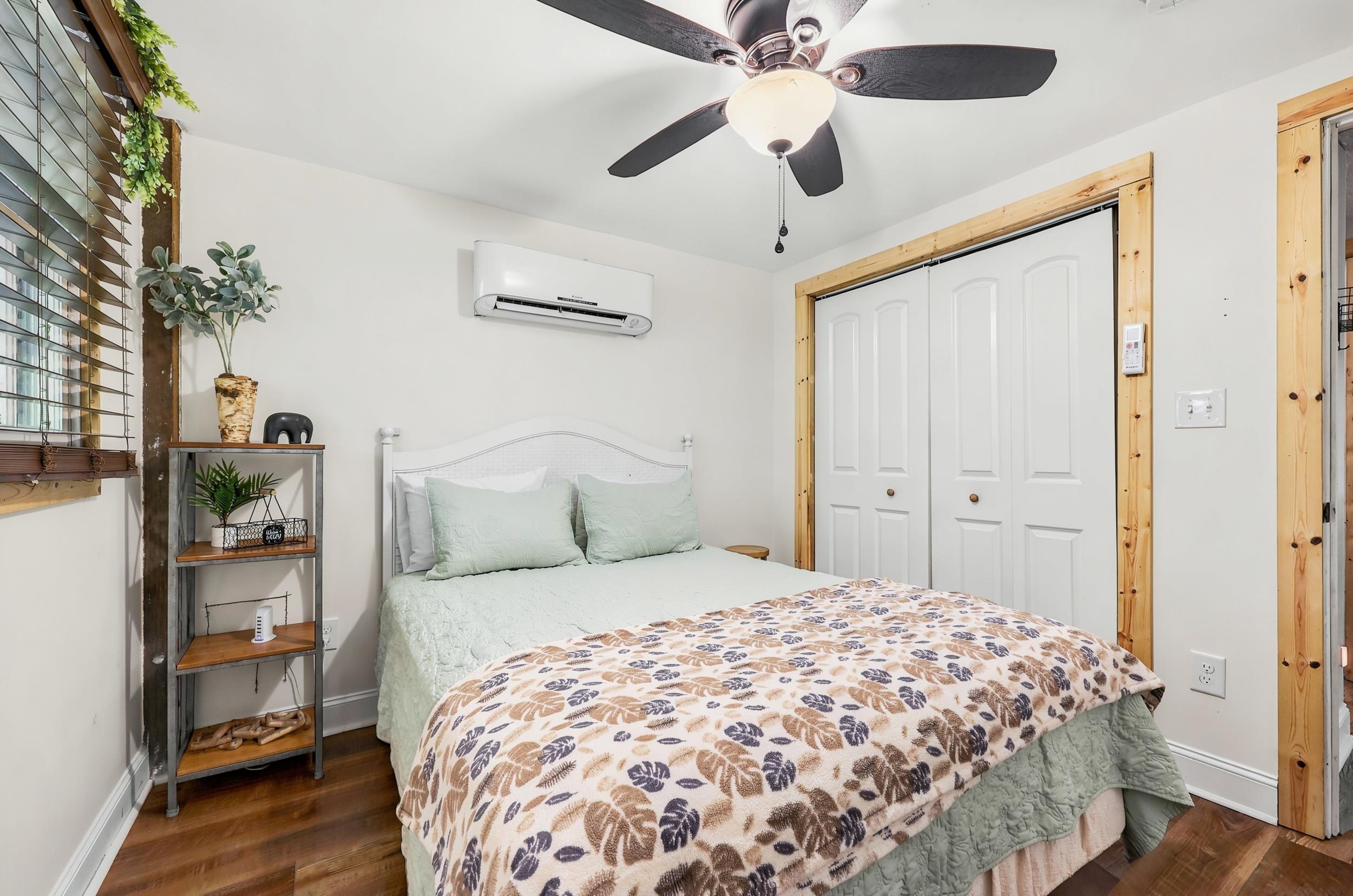 2419 Hilton Dr. Property Photo 18