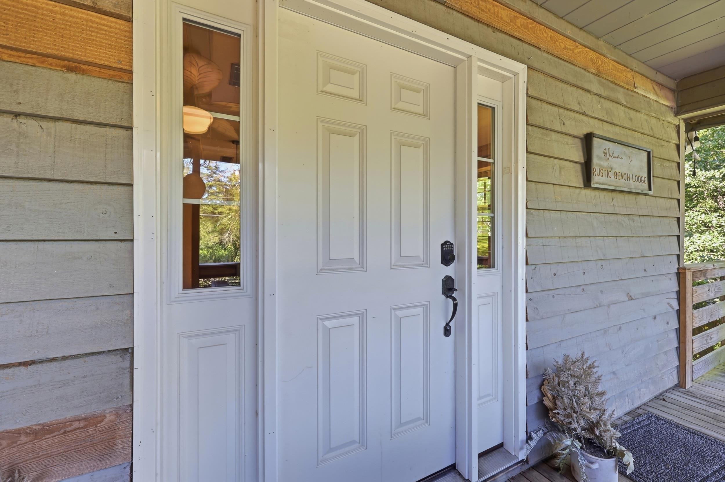 2419 Hilton Dr. Property Photo 24