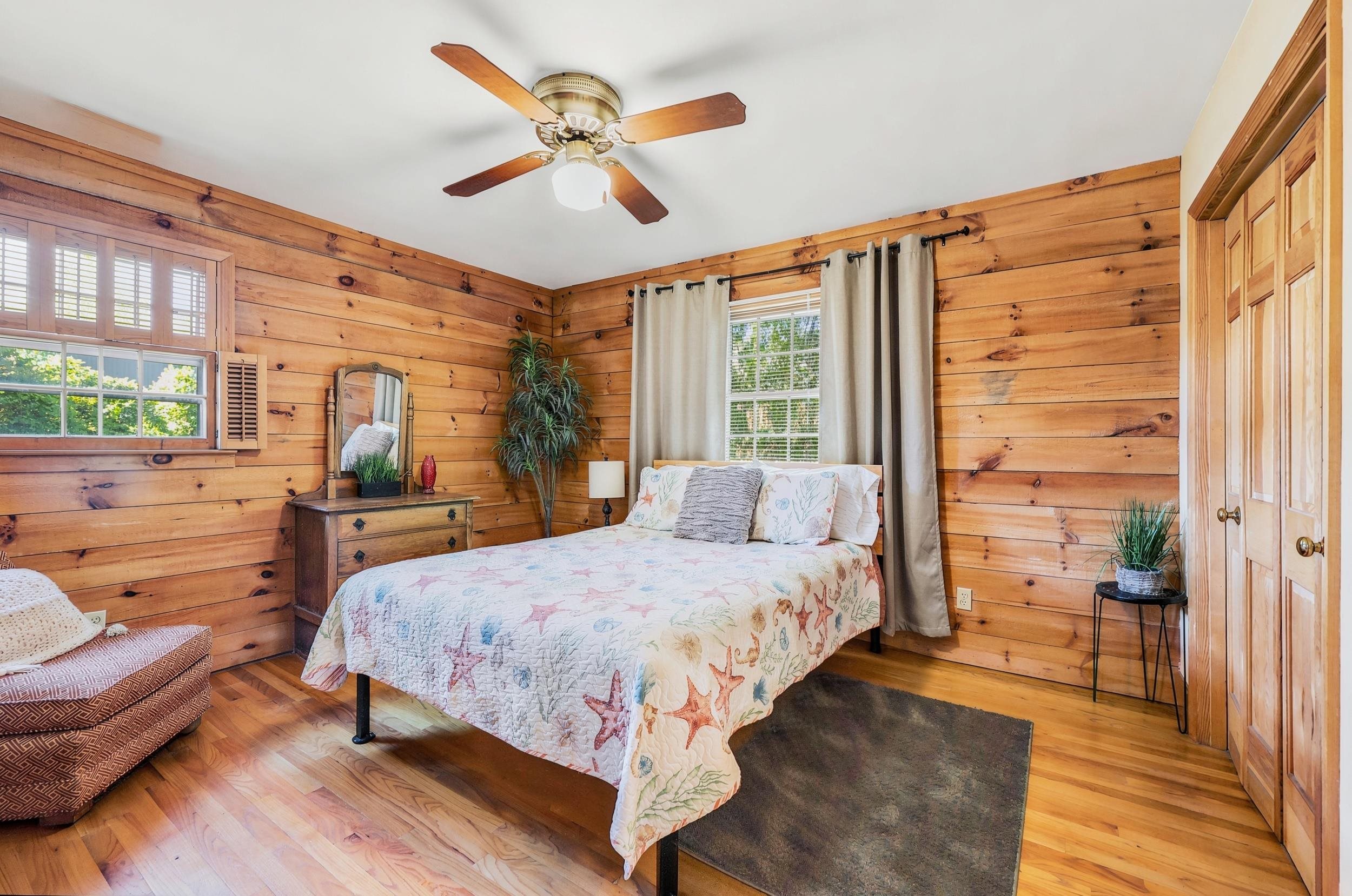 2419 Hilton Dr. Property Photo 41