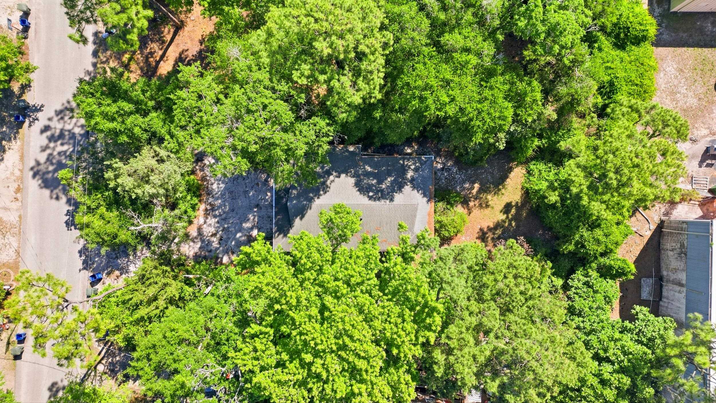 2419 Hilton Dr. Property Photo 47