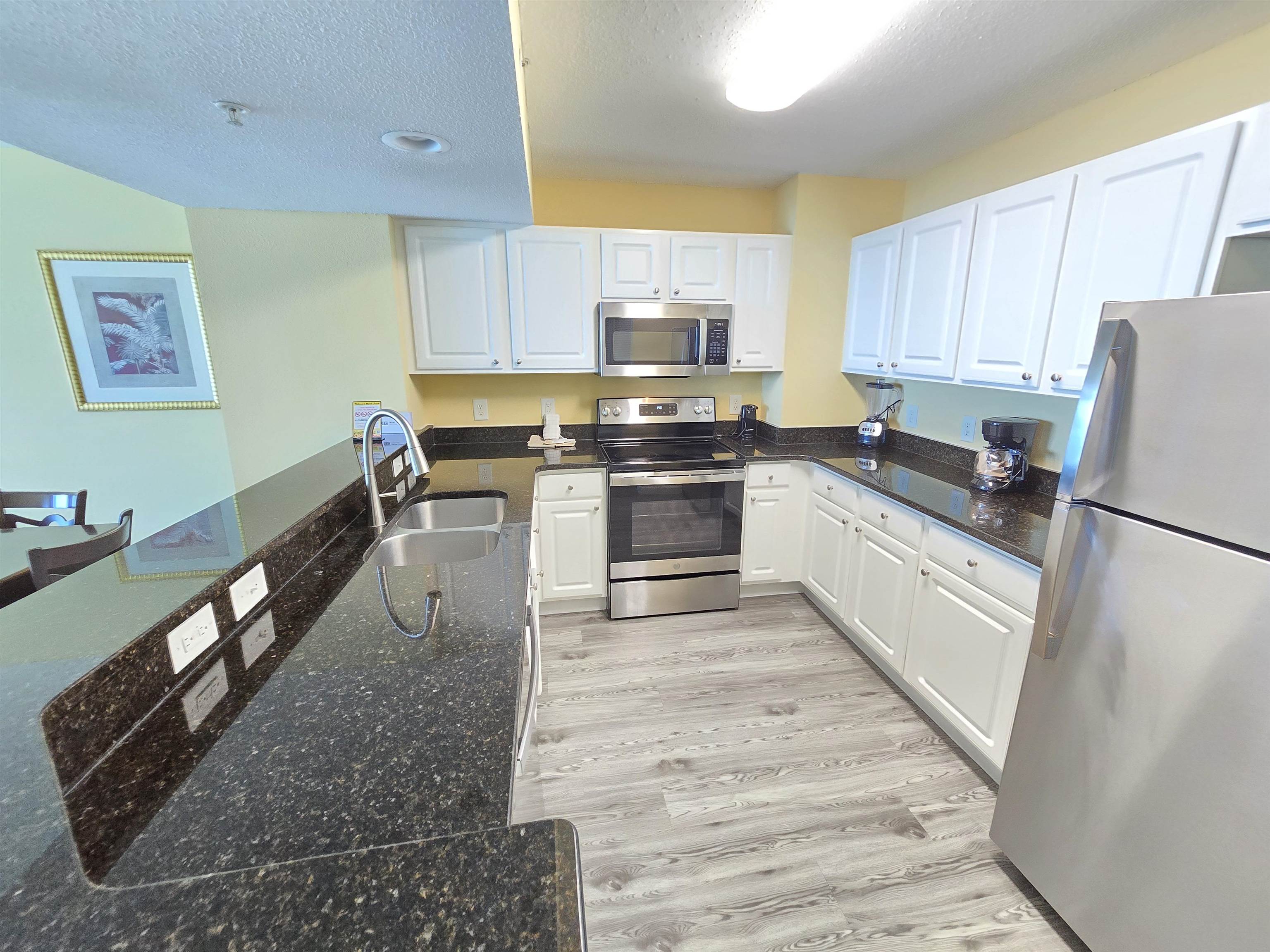2007 S Ocean Blvd. Property Photo 5