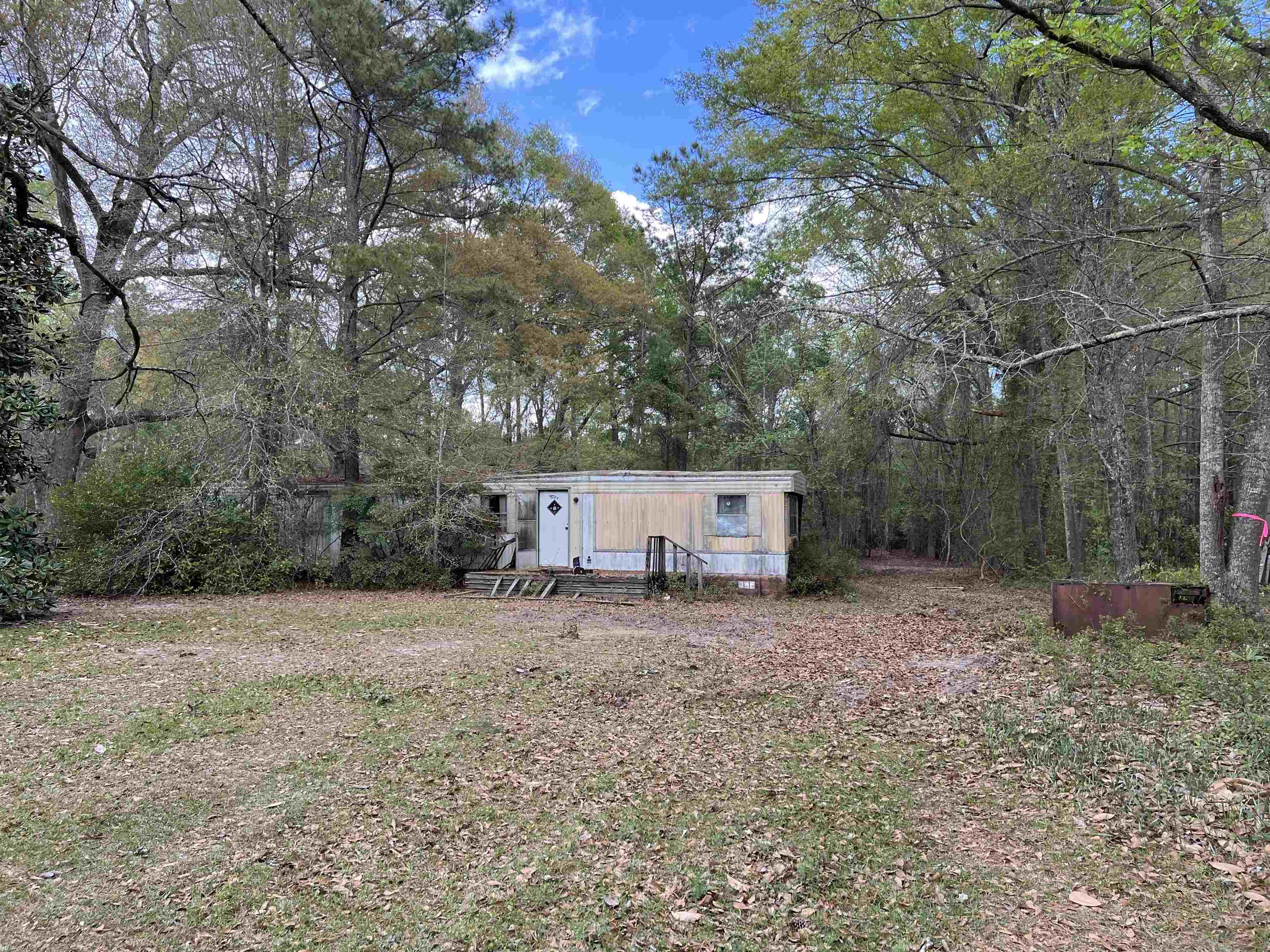 11094 Old Pee Dee Rd. Property Photo 2
