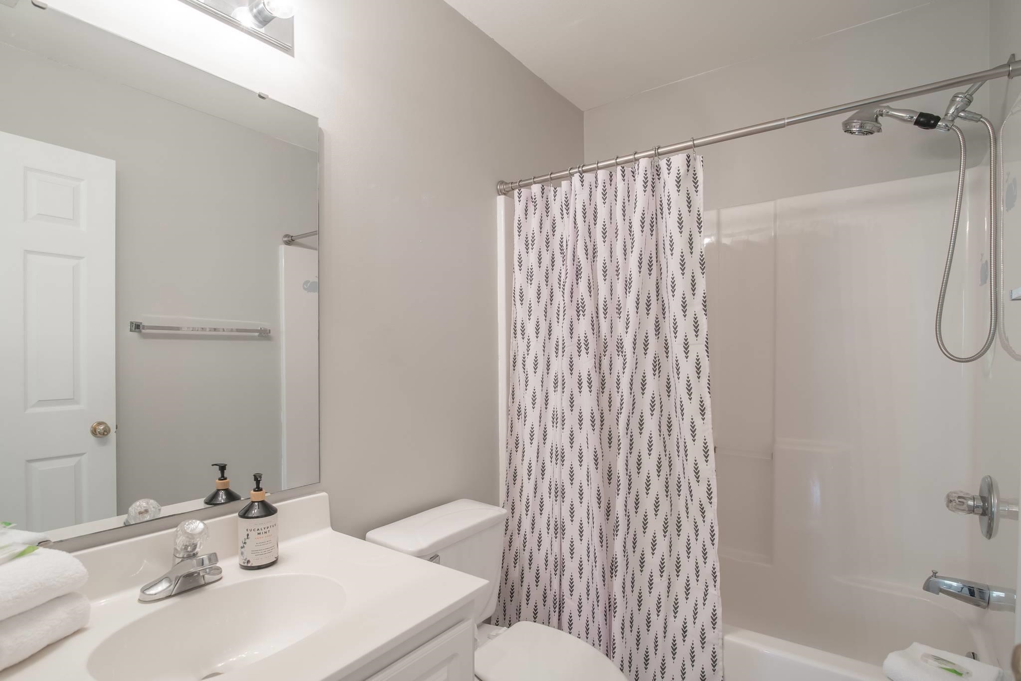 1125 Blue Stem Dr. Property Photo 18