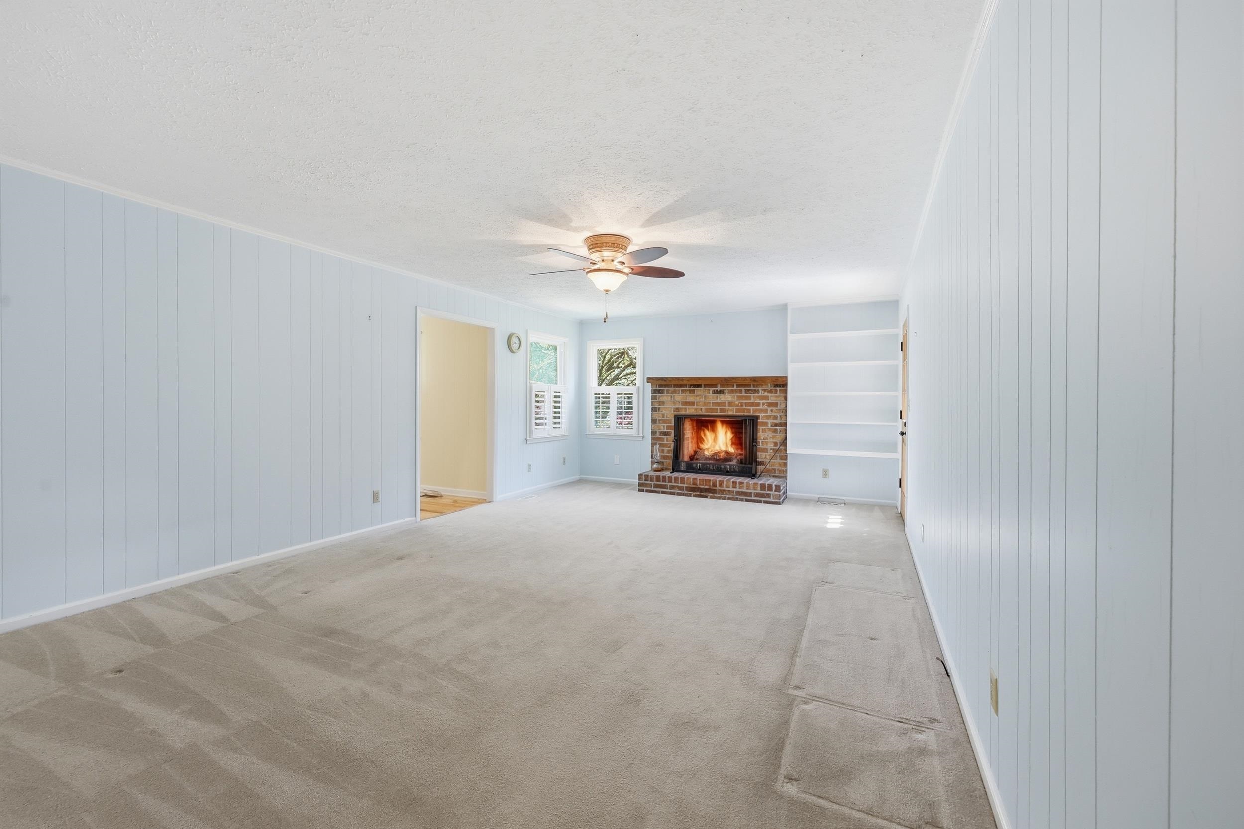 11091 Highway 707 Property Photo 8