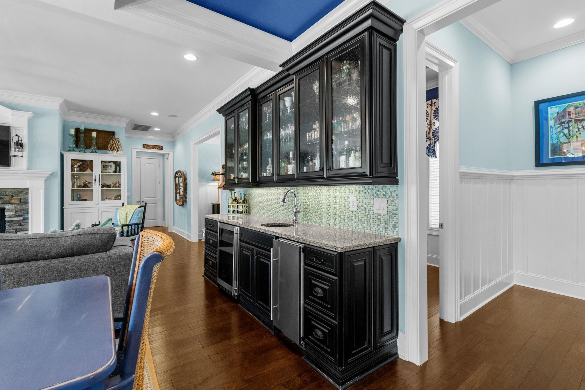 2073 Turnberry Ln. Property Photo 31