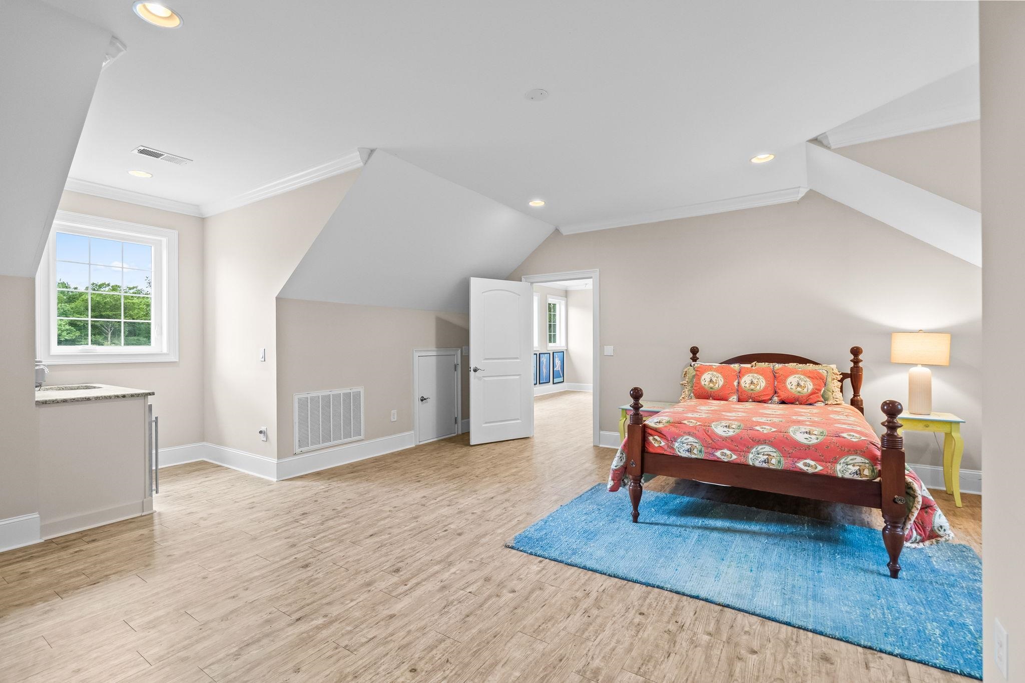 2073 Turnberry Ln. Property Photo 76