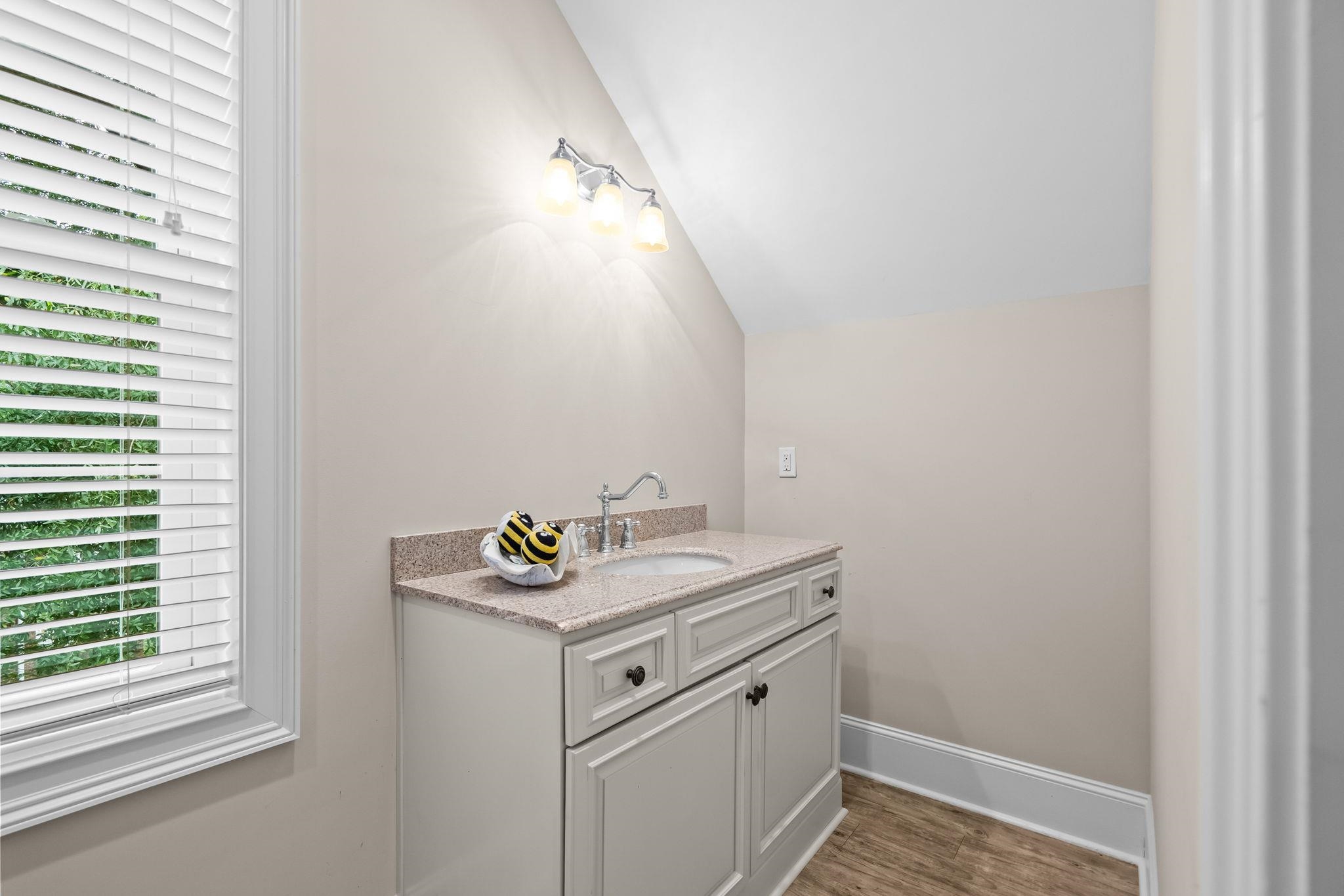 2073 Turnberry Ln. Property Photo 78