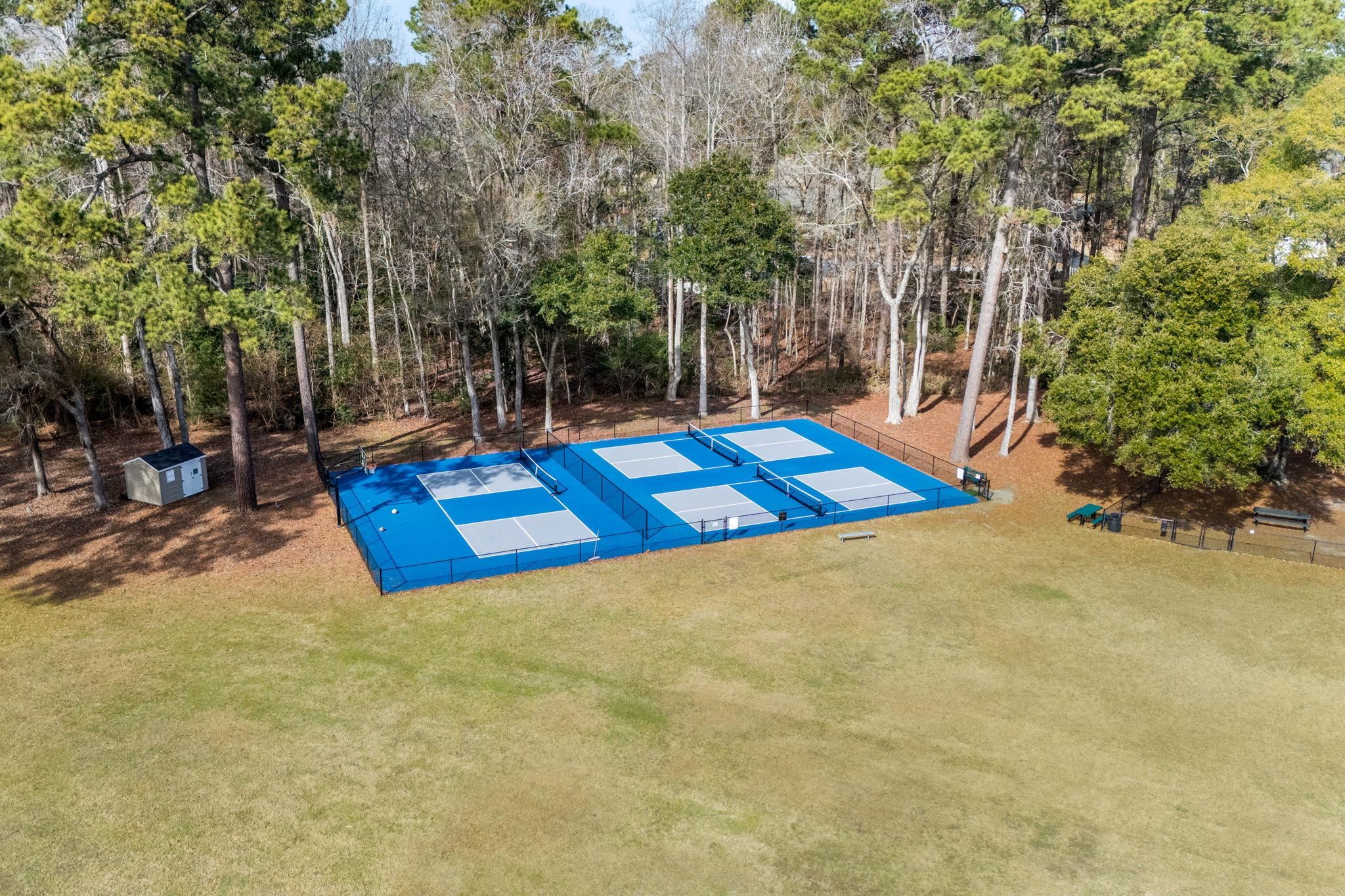 2073 Turnberry Ln. Property Photo 87