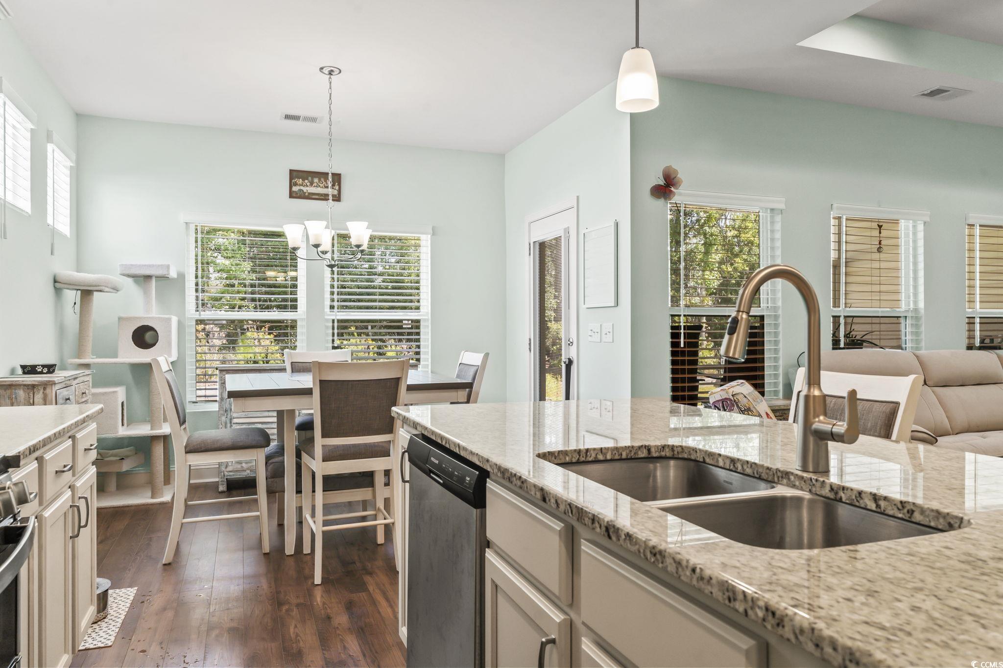 3039 Honey Clover Ct. Property Photo 7
