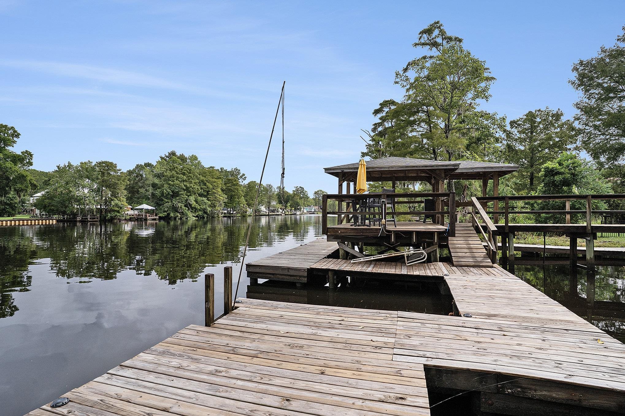 2409 River Rd. Property Photo 42