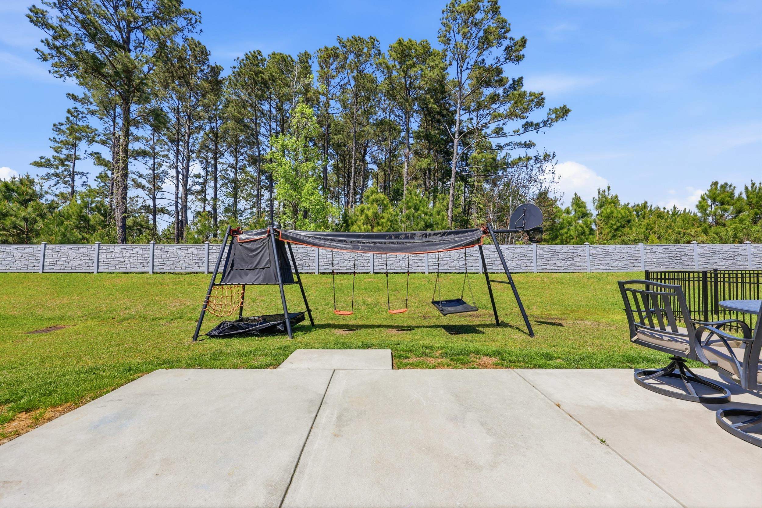 844 Gammon Dr. Property Photo 28