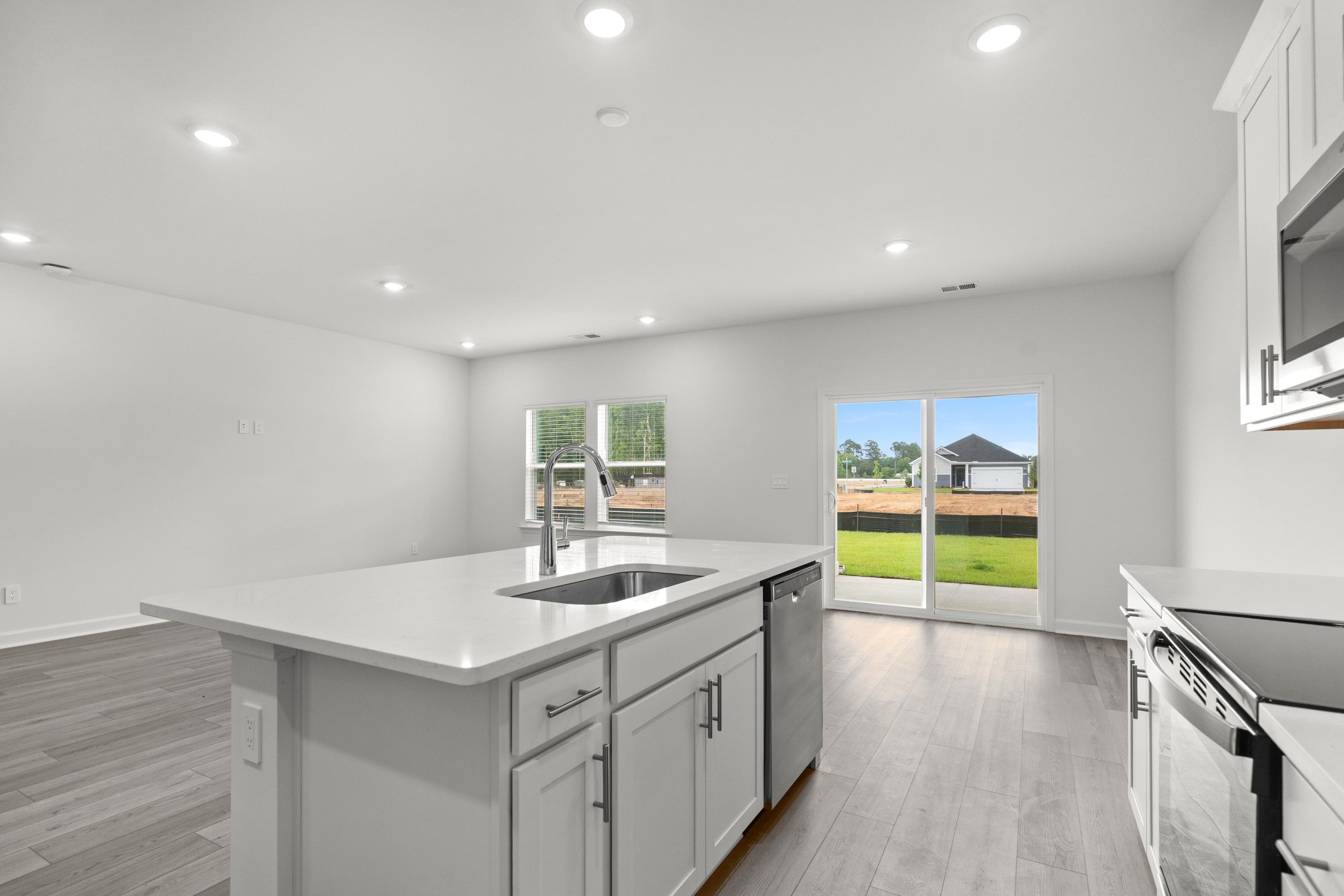 300 Jessamine St. Property Photo 20