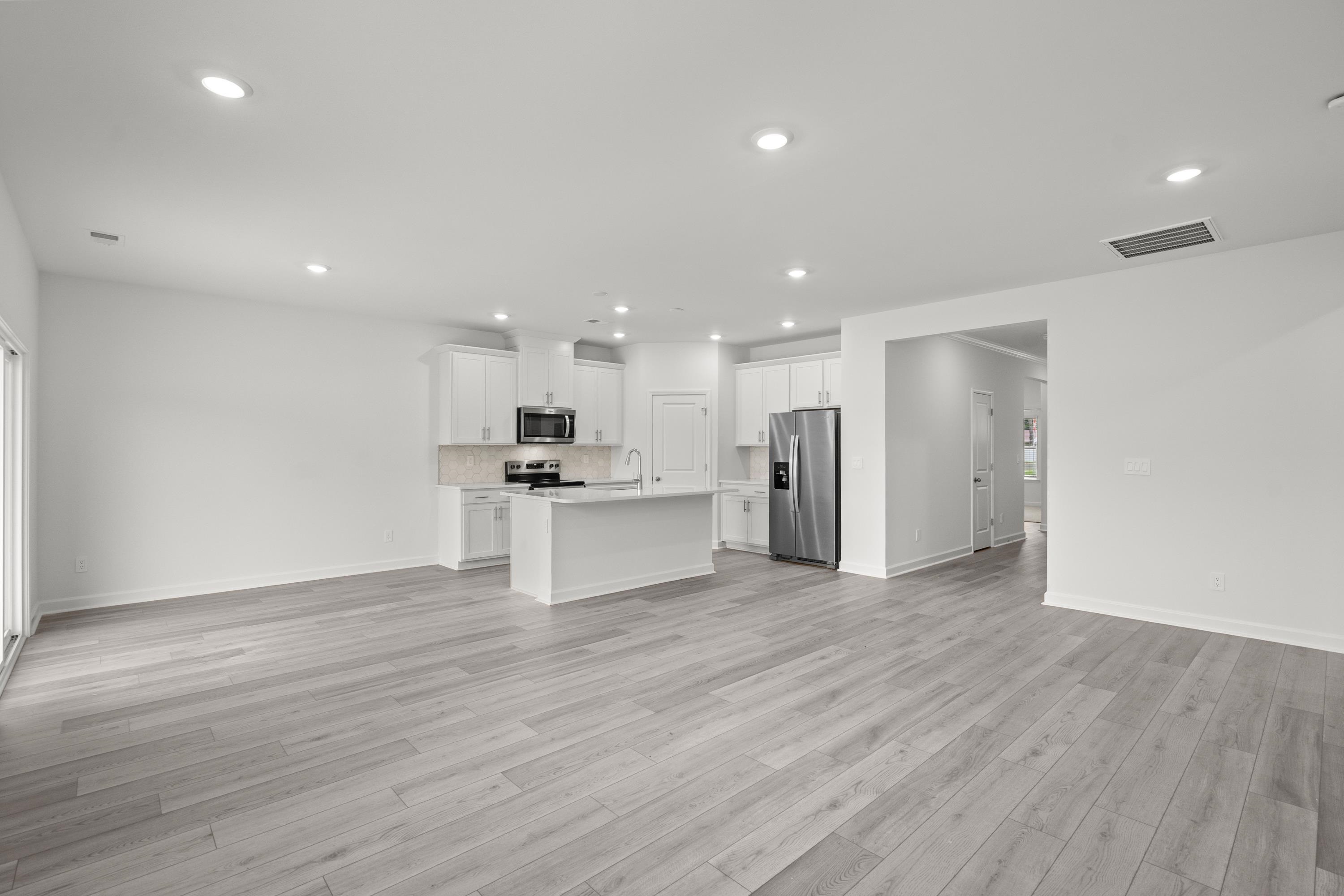 300 Jessamine St. Property Photo 26