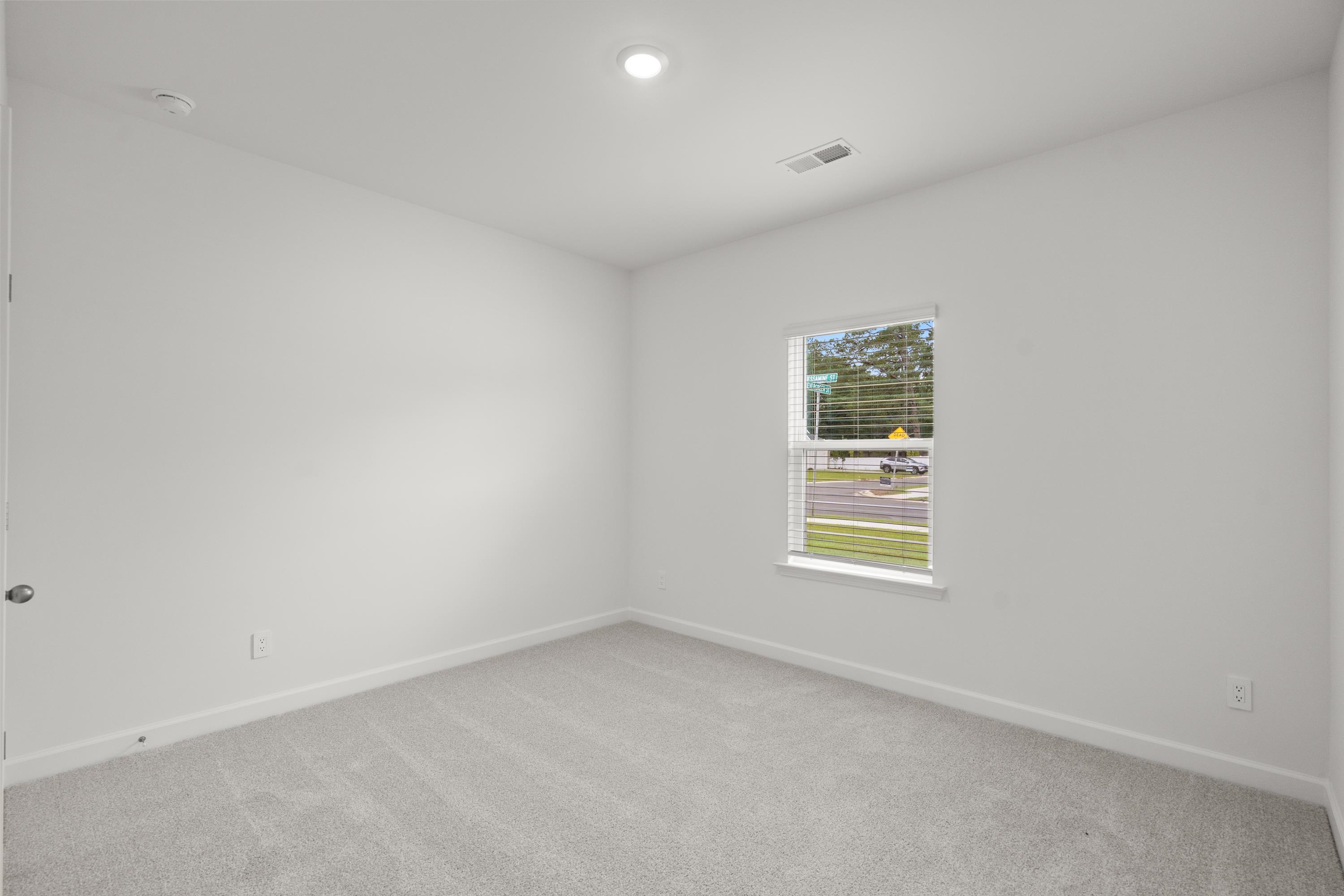 300 Jessamine St. Property Photo 35