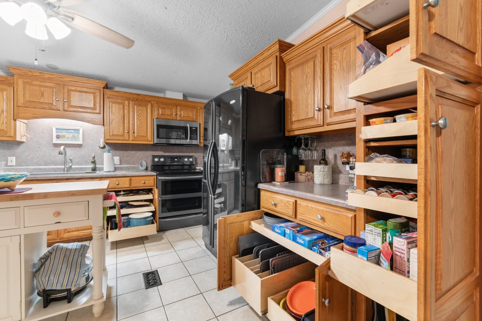 3415 Northpointe Blvd. Property Photo 10
