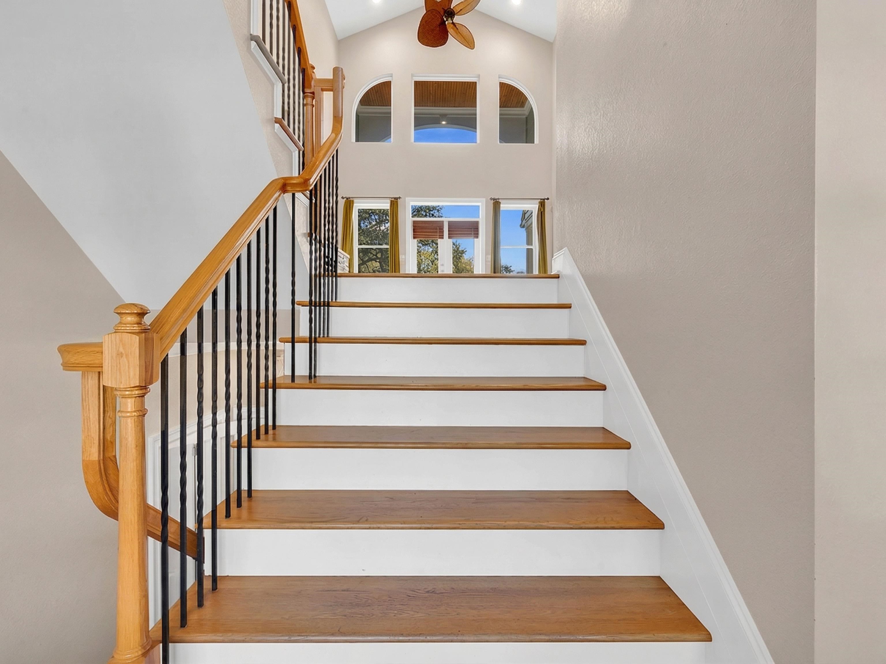 16 Orchard Ave. Property Photo 9