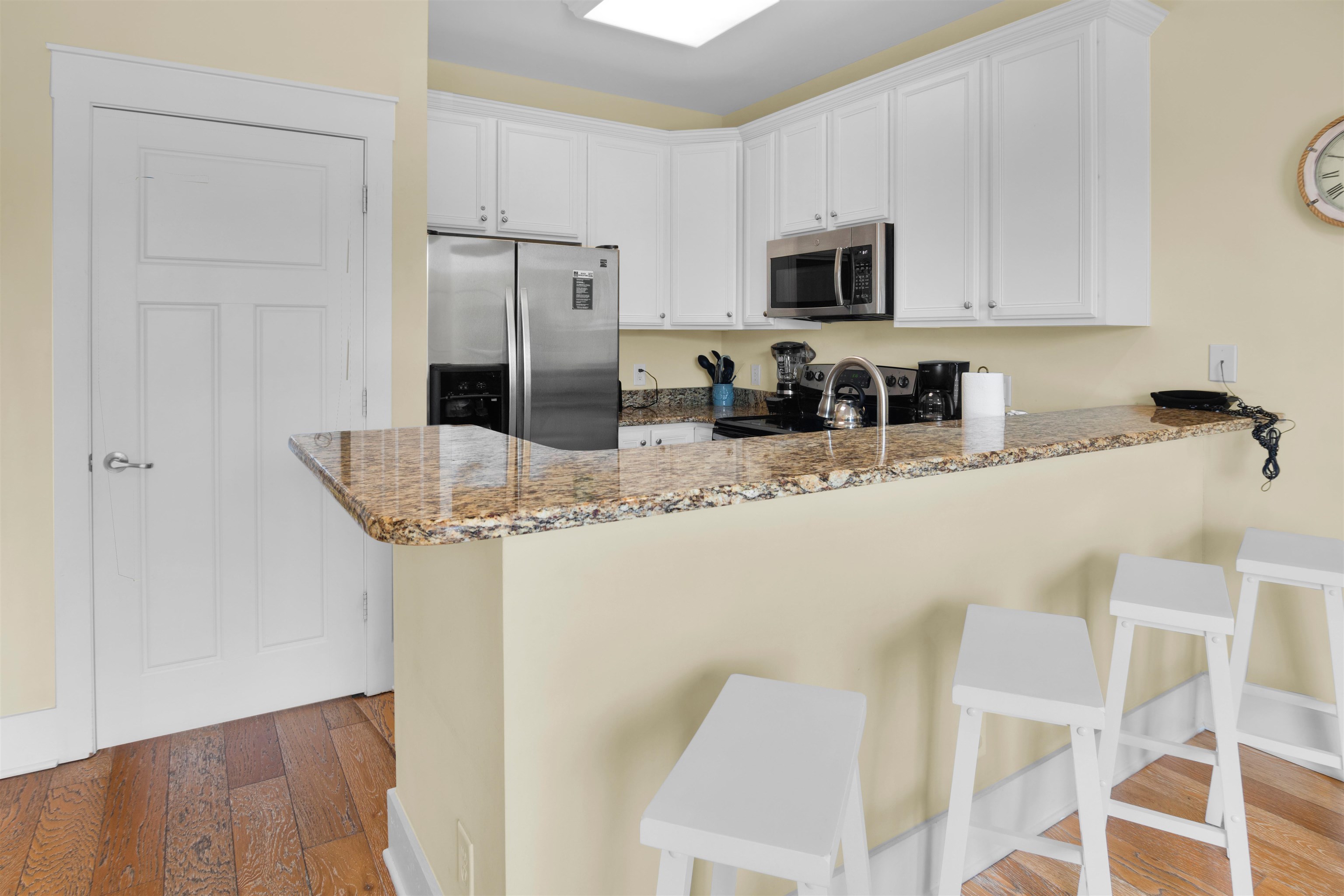711 Madiera Dr. Property Photo 11