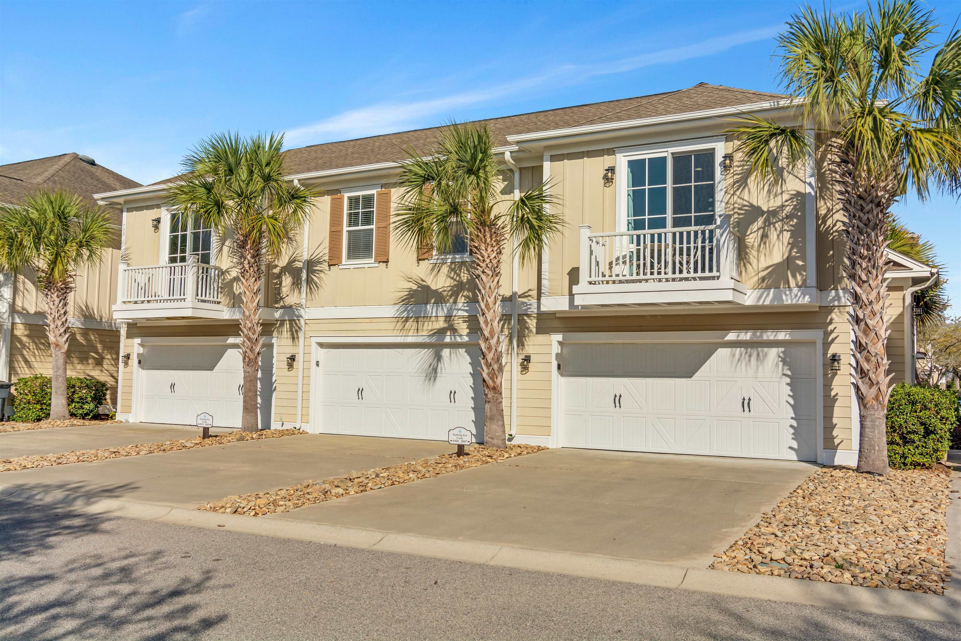 711 Madiera Dr. Property Photo 23