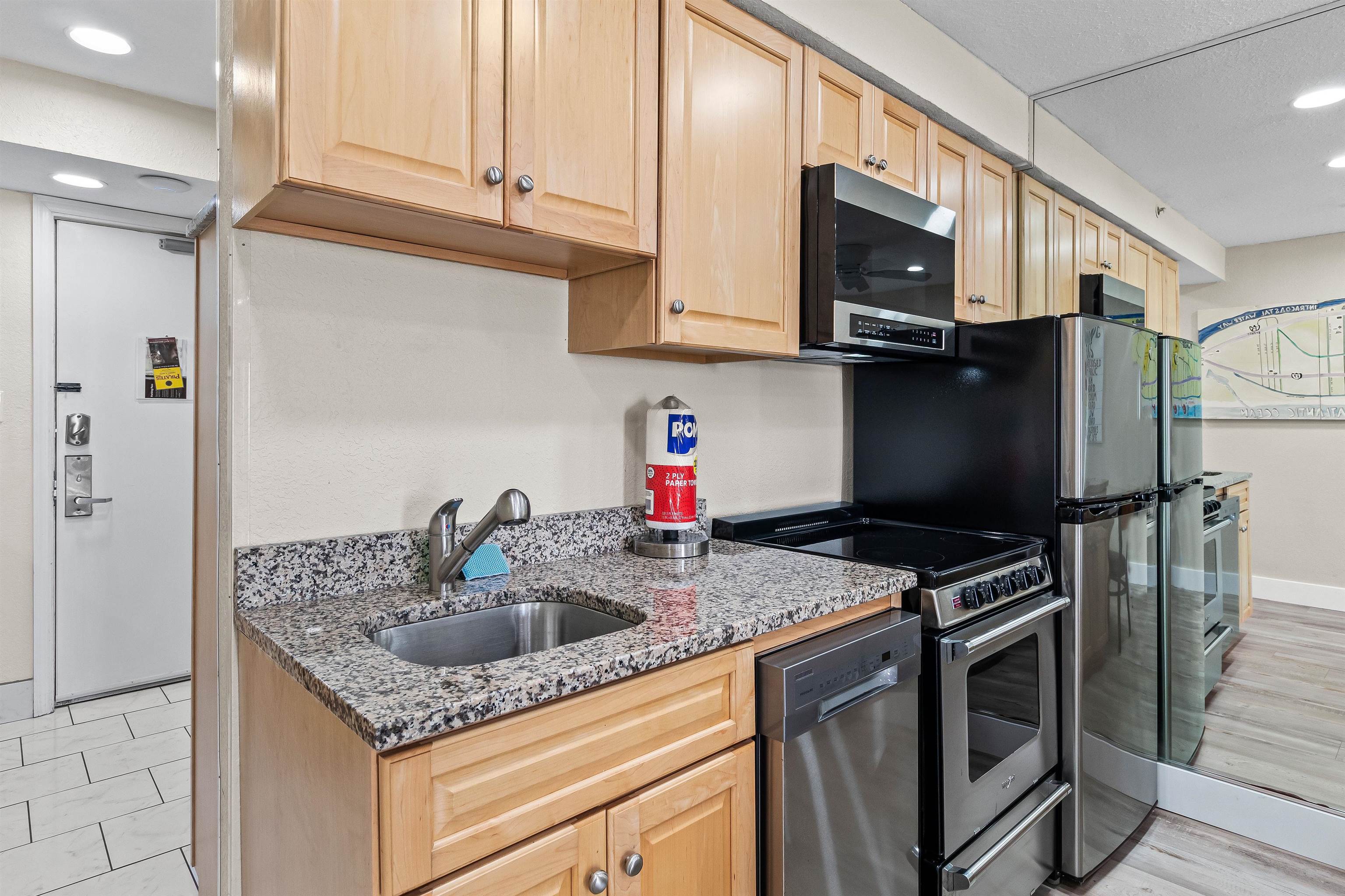 1207 S Ocean Blvd. Property Photo 12