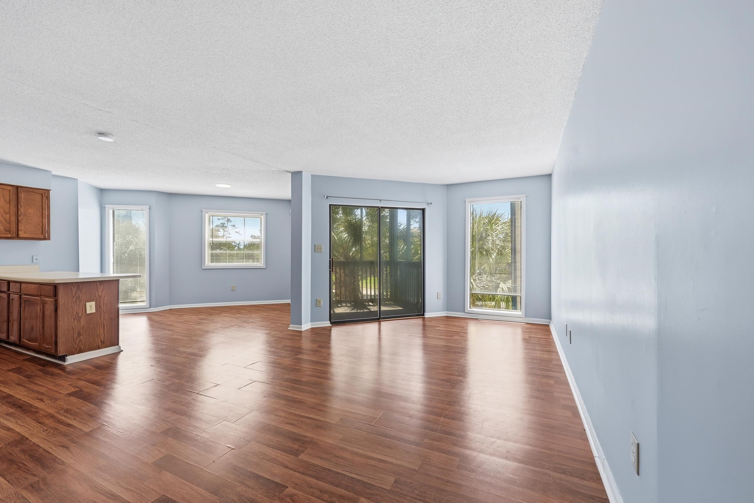 1500 Cenith Dr. Property Photo 3