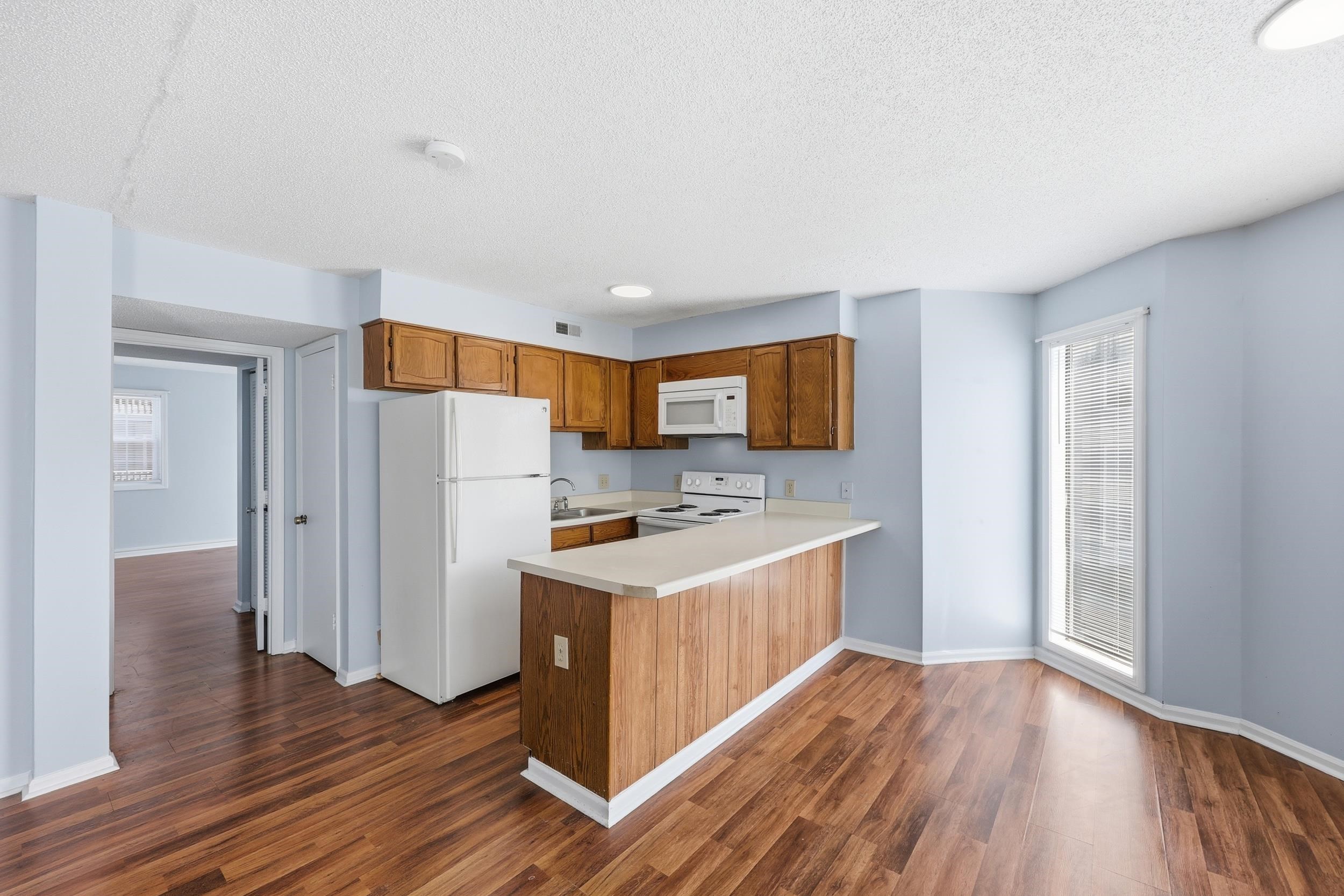 1500 Cenith Dr. Property Photo 11