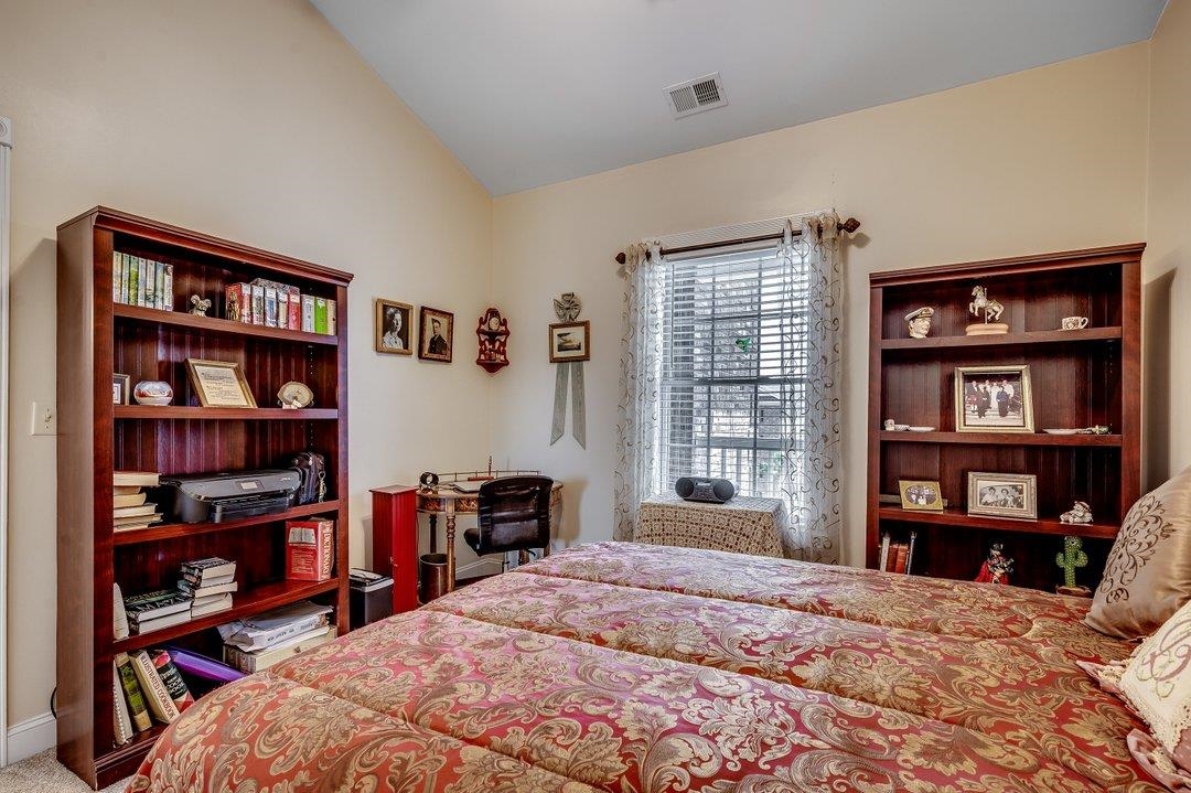 4894 Luster Leaf Circle Property Photo 15