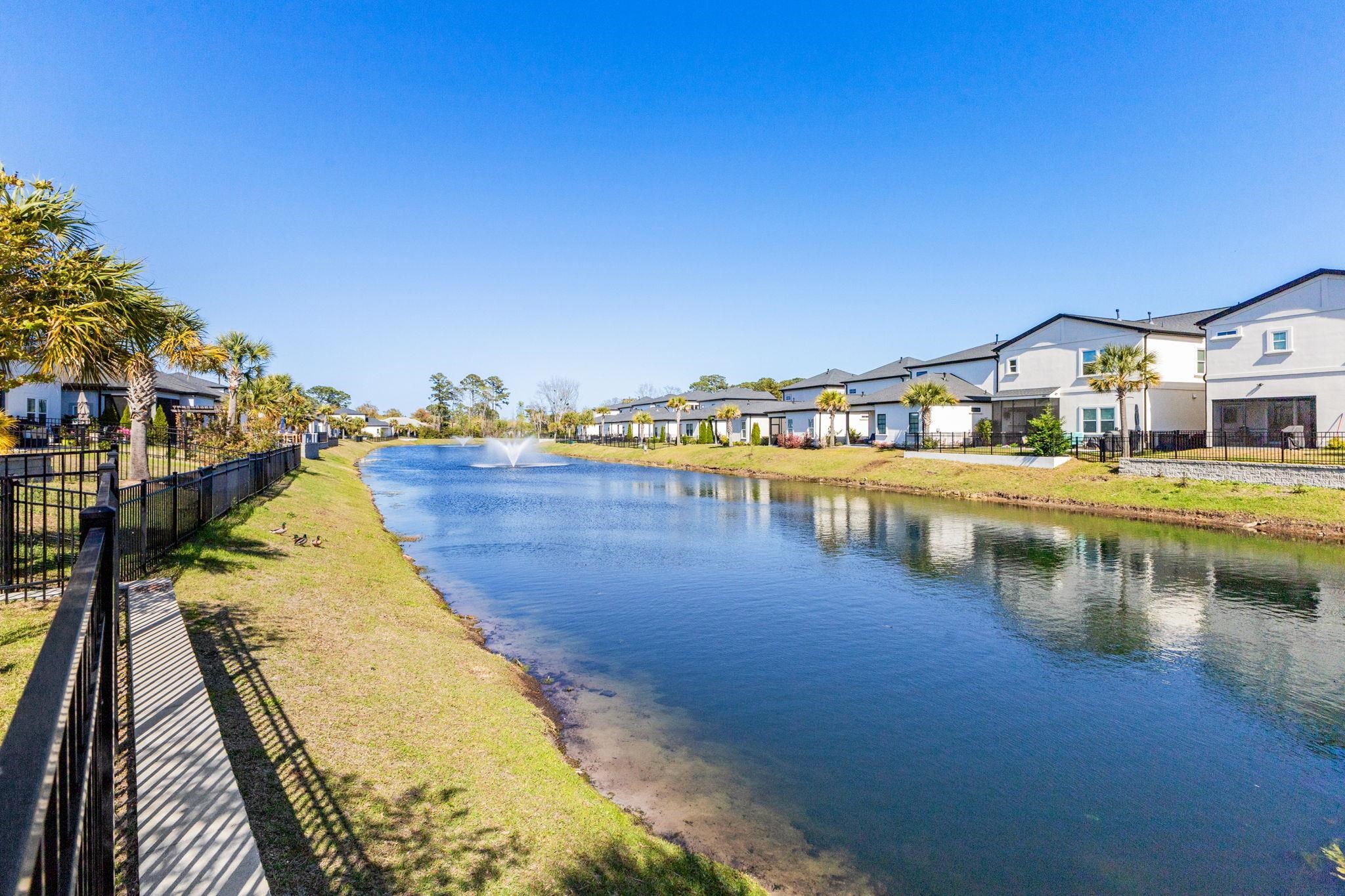 6702 Ocean Breeze Loop Property Photo 4