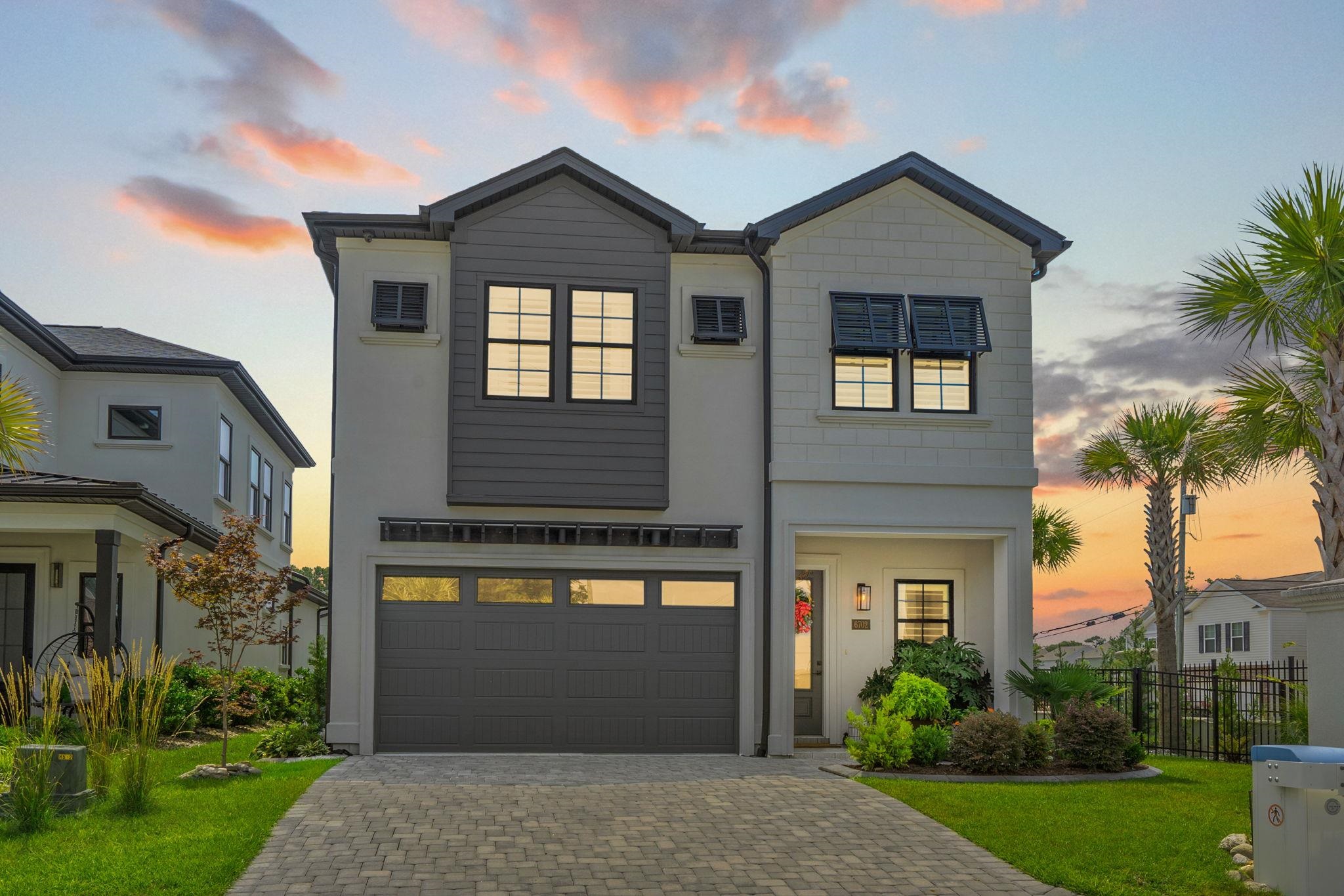 6702 Ocean Breeze Loop Property Photo 10