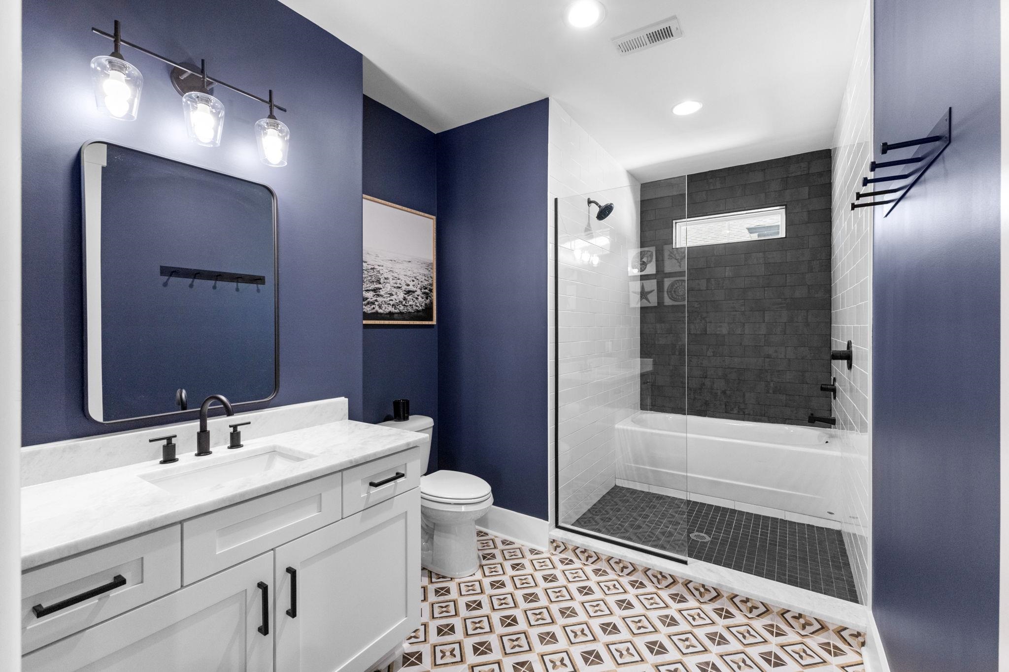 6702 Ocean Breeze Loop Property Photo 34