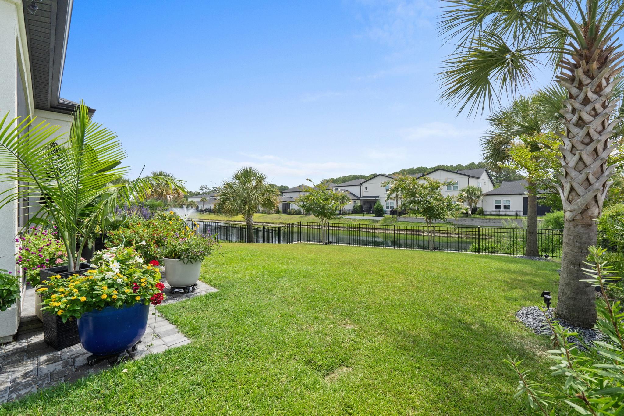 6702 Ocean Breeze Loop Property Photo 40