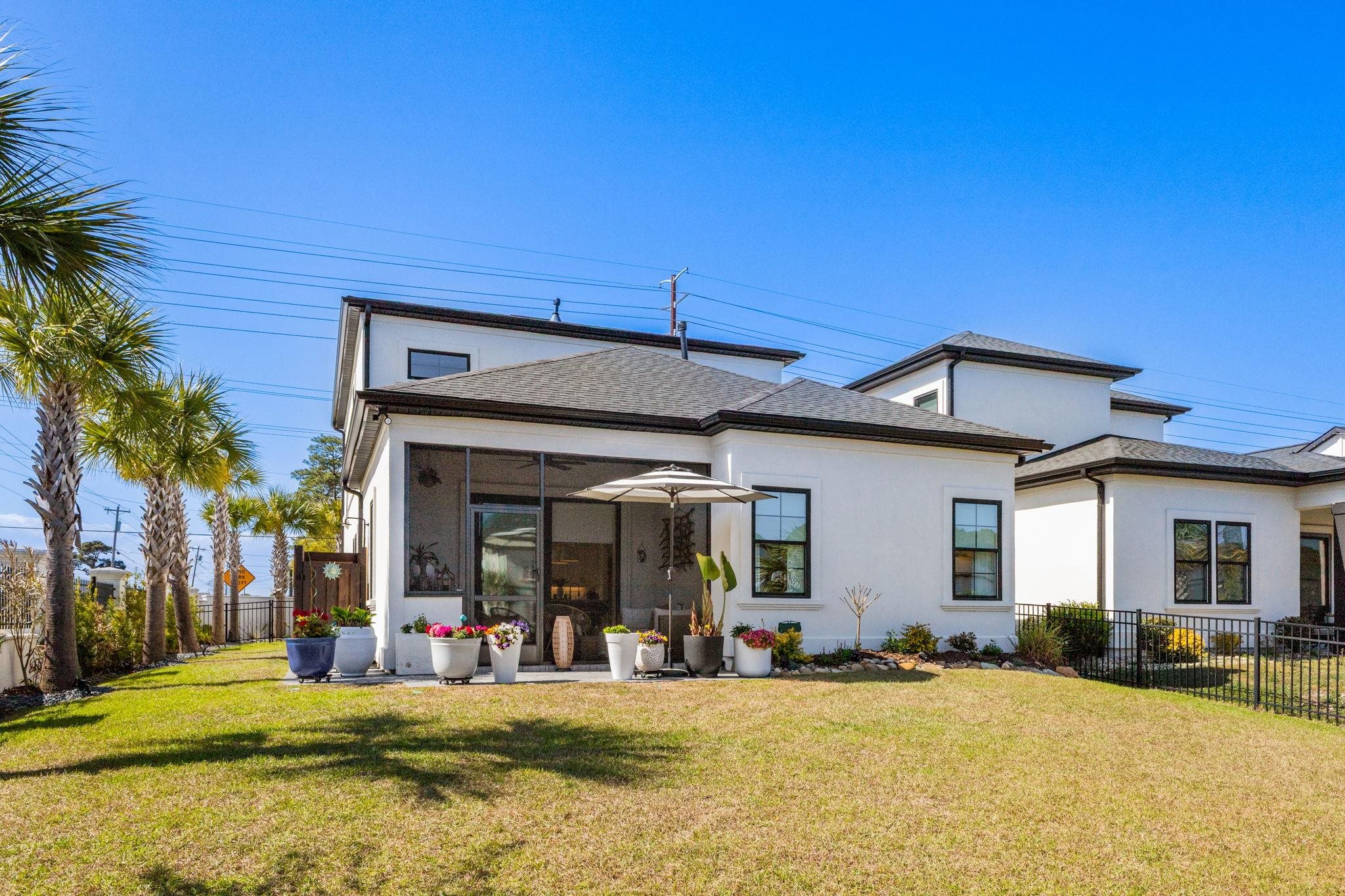 6702 Ocean Breeze Loop Property Photo 57