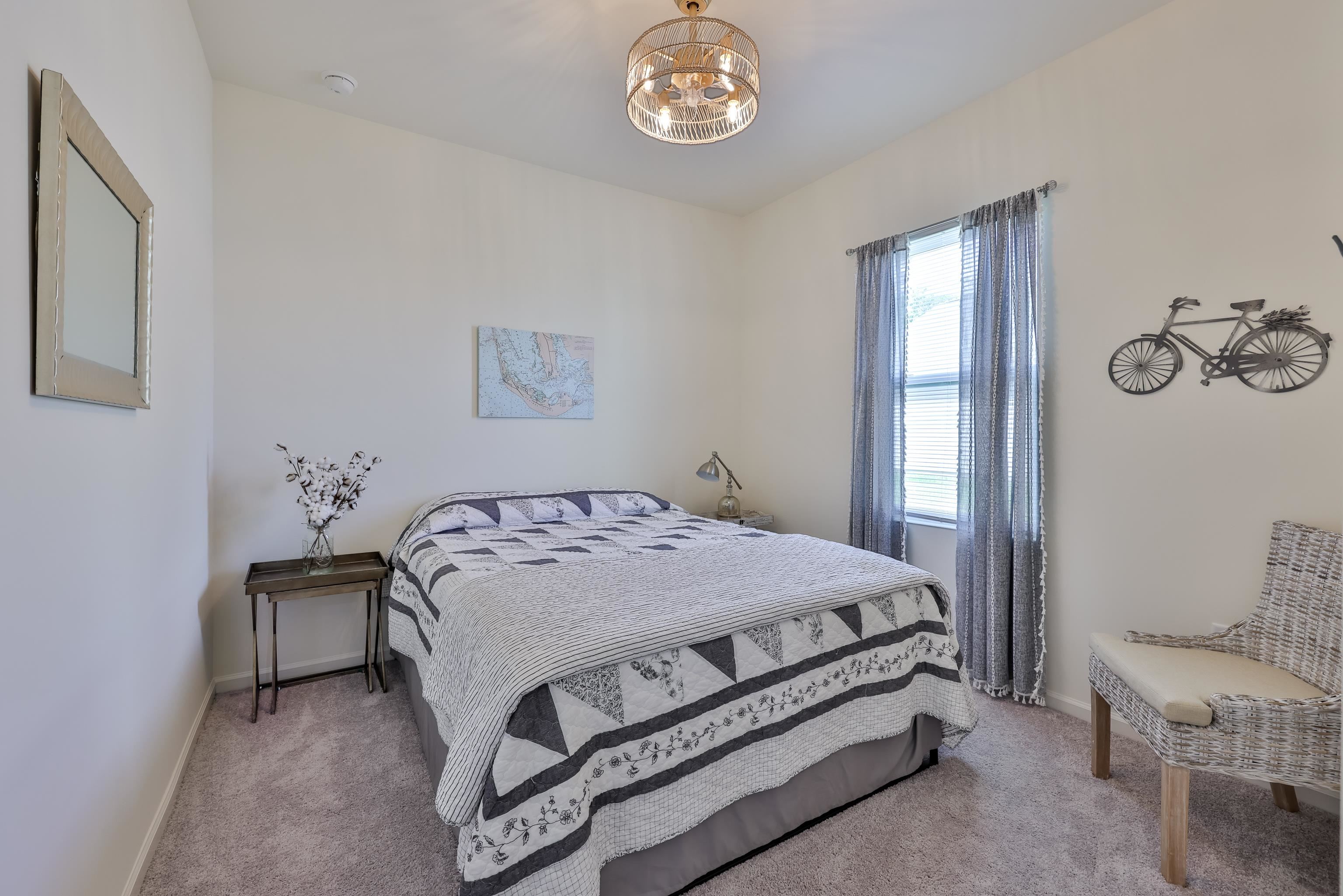 202 Linares St. Property Photo 12