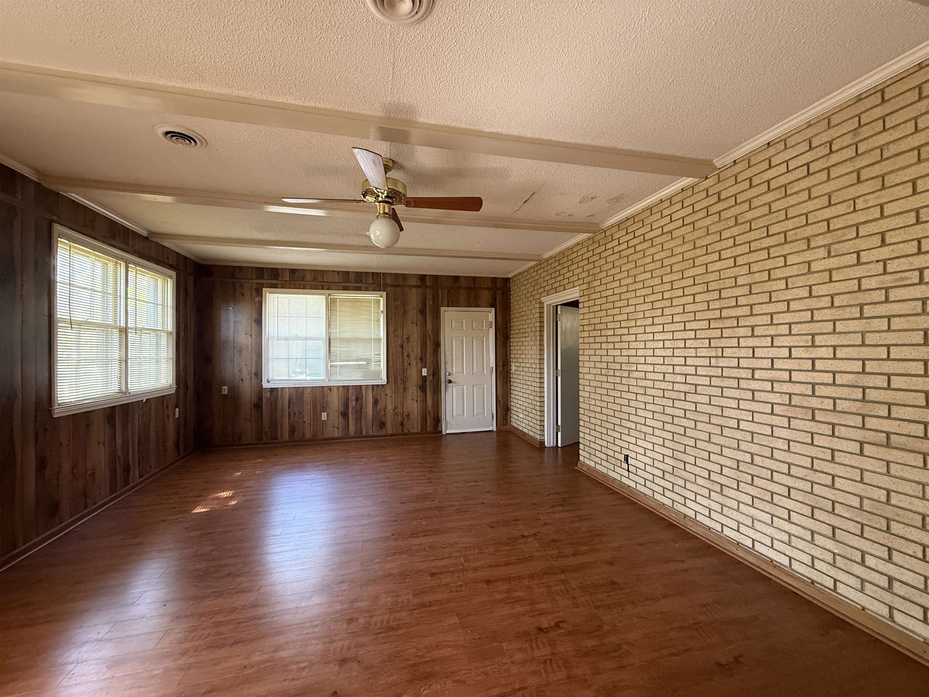 101 Morris Circle Property Photo 15