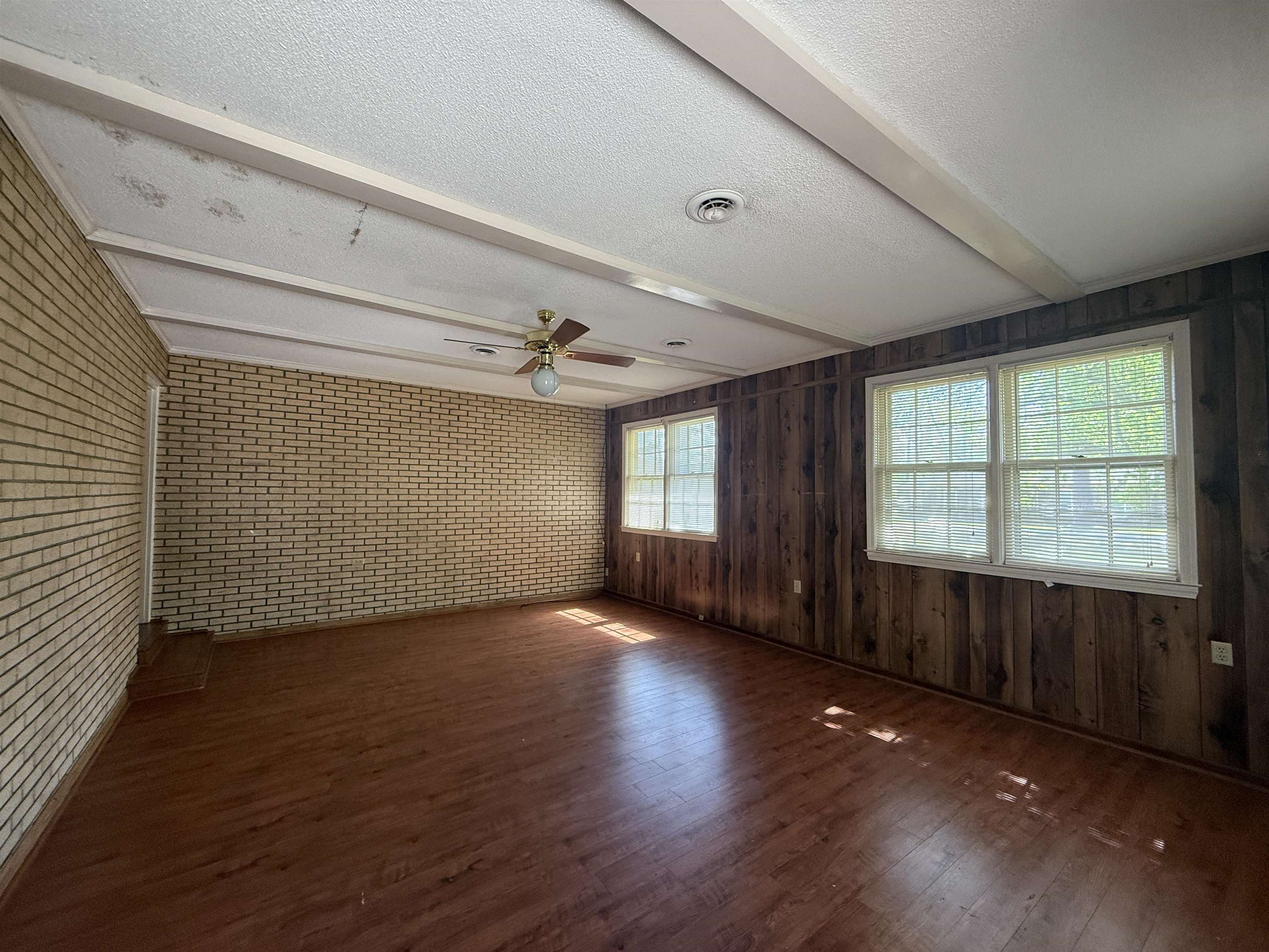 101 Morris Circle Property Photo 16
