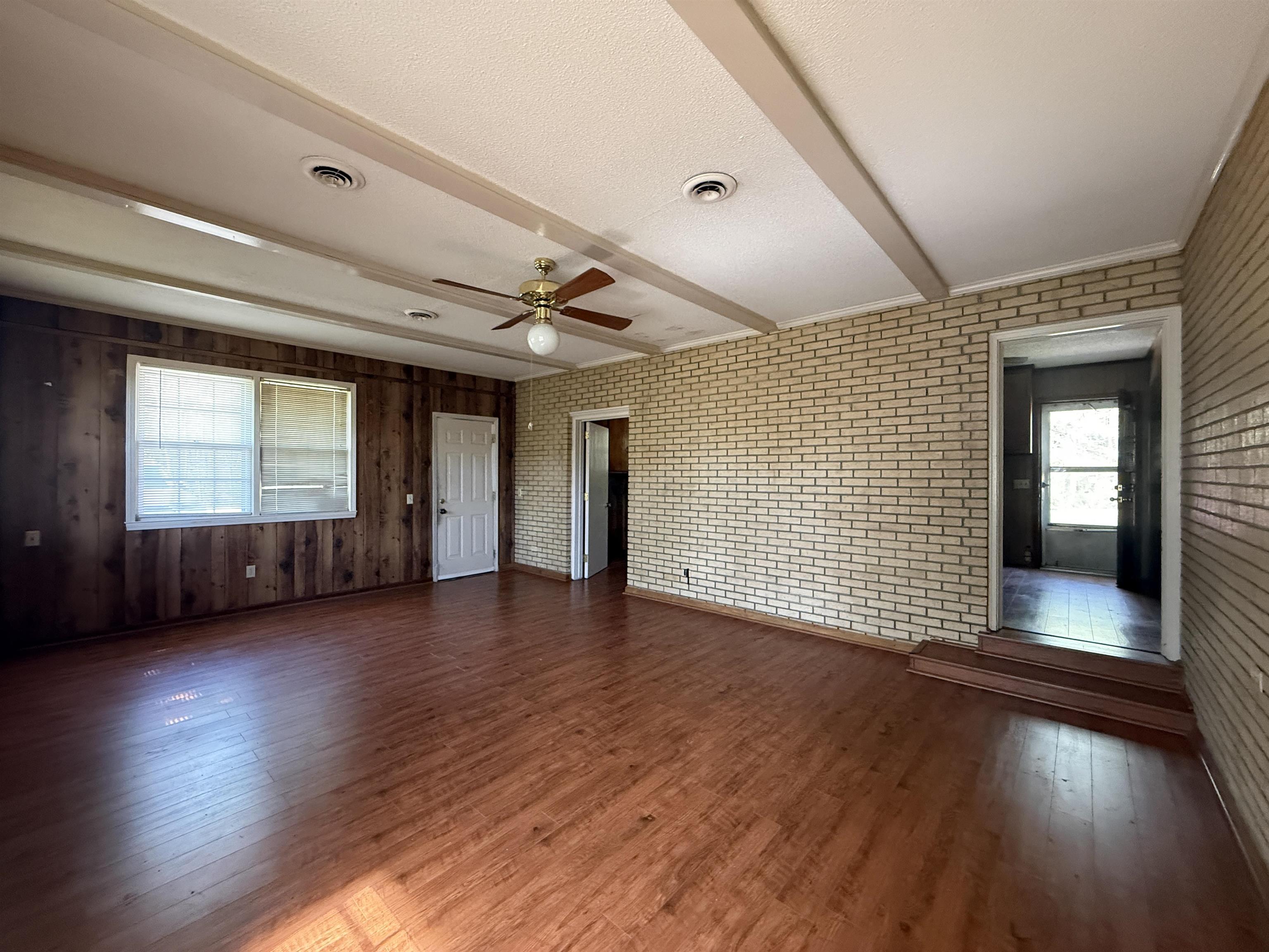 101 Morris Circle Property Photo 17