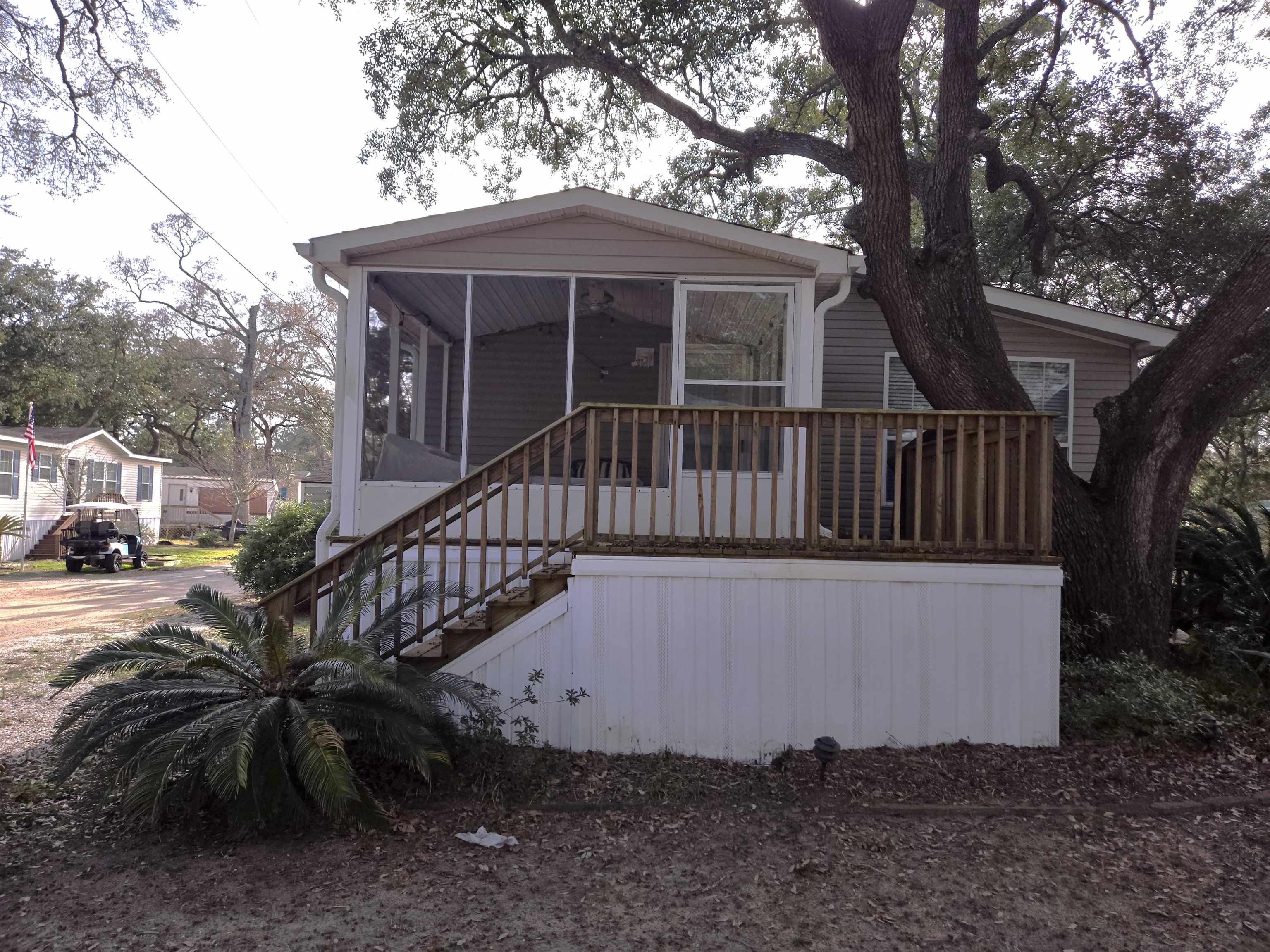 361 E Canal St. Property Photo 3