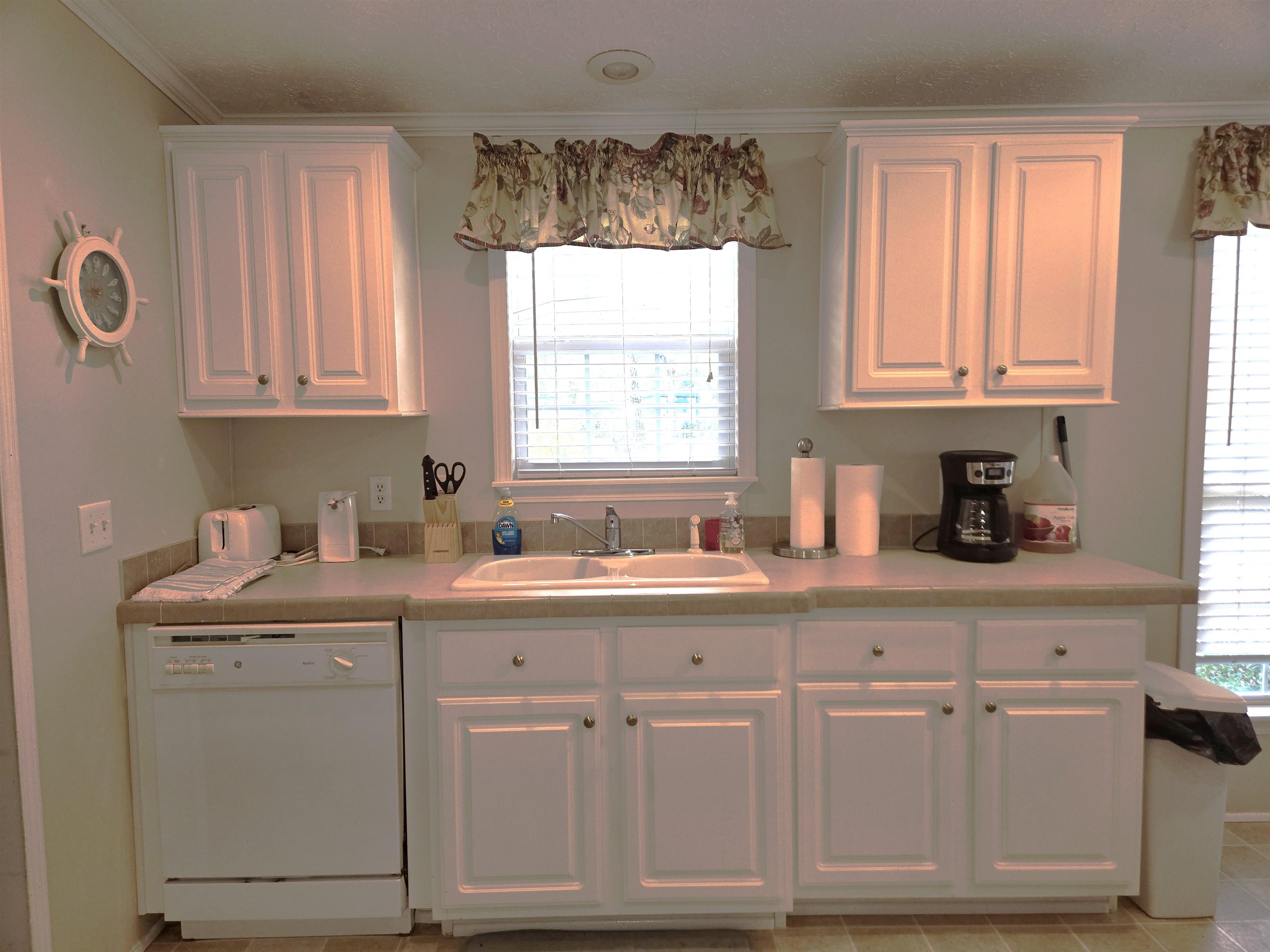 361 E Canal St. Property Photo 15