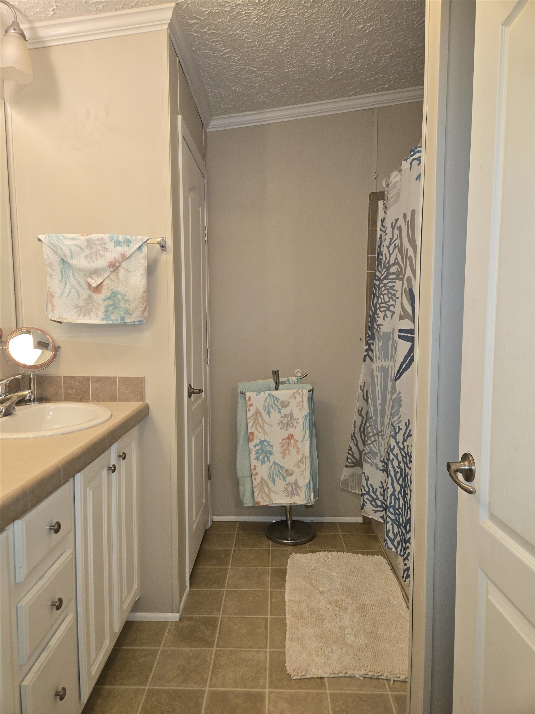 361 E Canal St. Property Photo 24